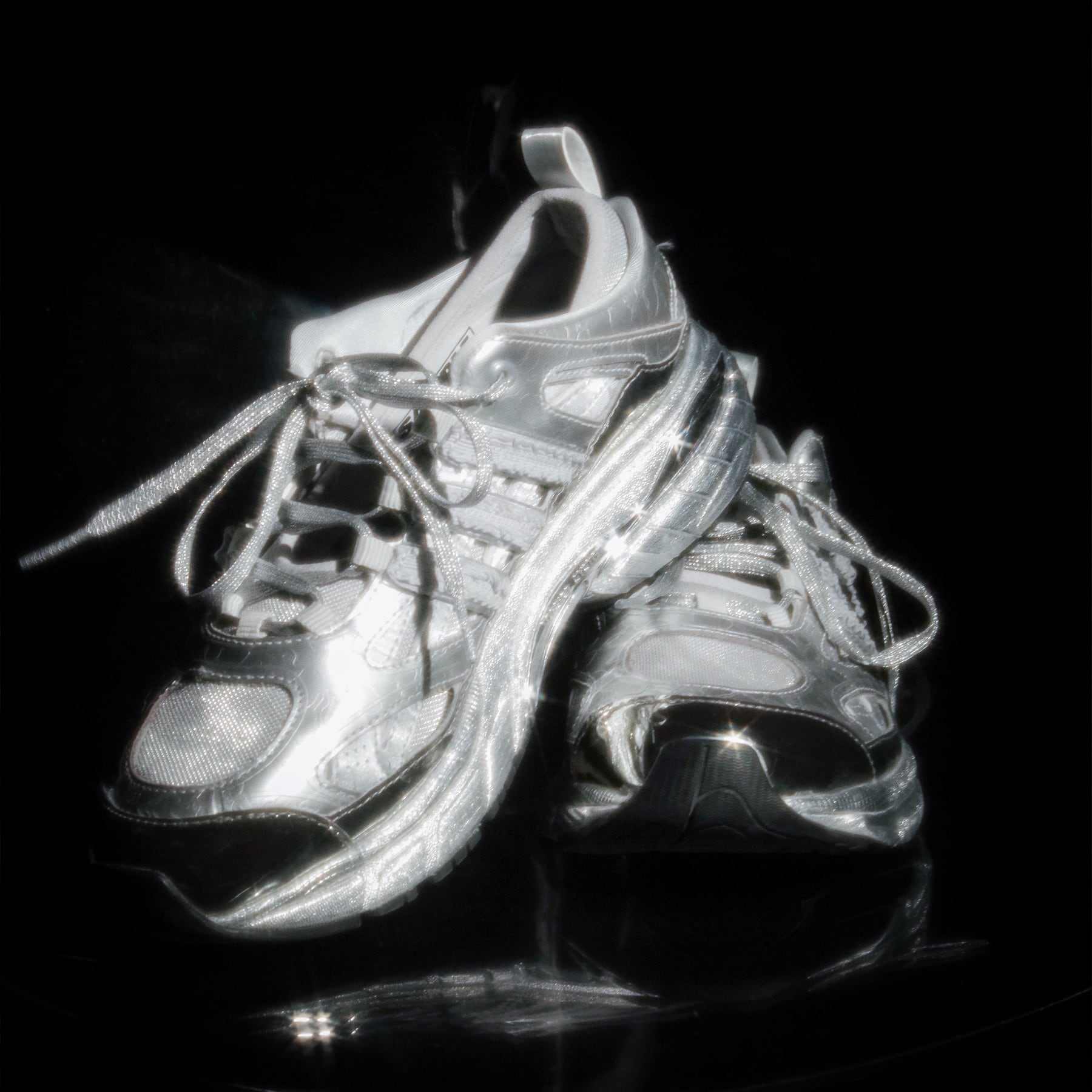 adidas ADISTAR POSE