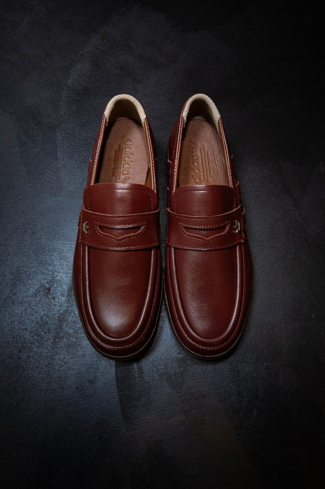 adidas Originals HANDBALL SPEZIAL LOAFER | atmos（アトモス） 公式