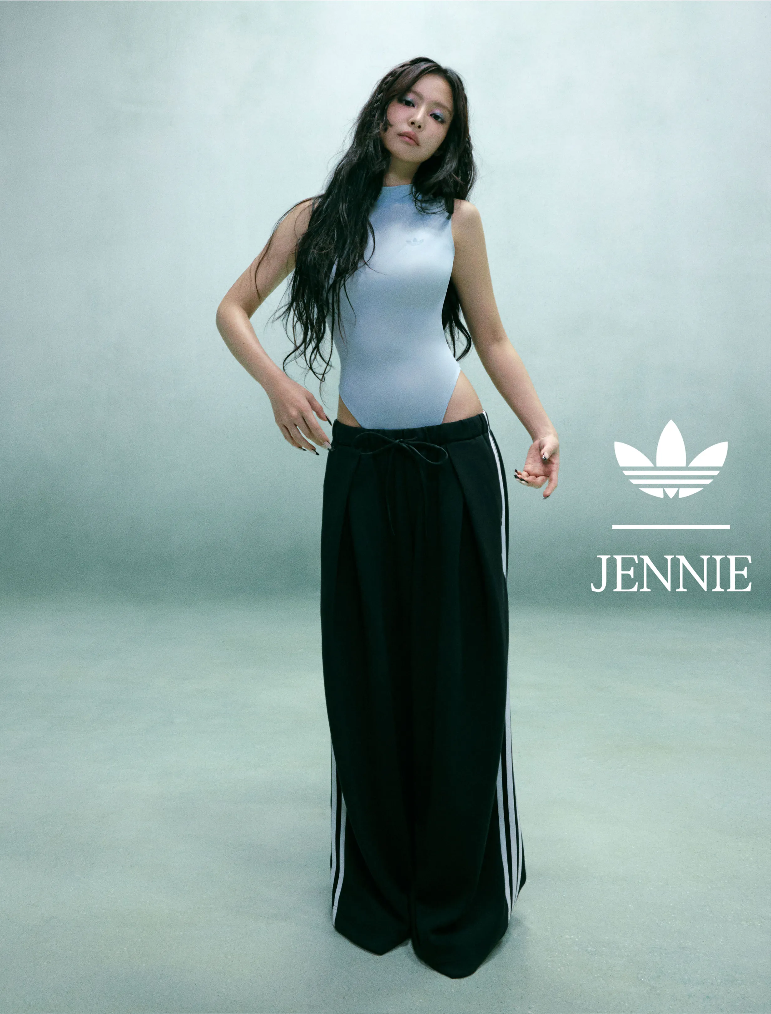 adidas-jennie