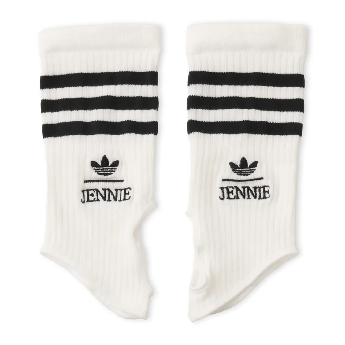 adidas-jennie
