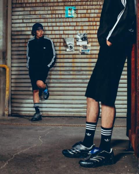 UKの音楽を匂わすスタイルにもマッチするヴィジュアル 足元がコーデの主役になるような強烈な印象を与える“PREDATOR MEGARIDE”