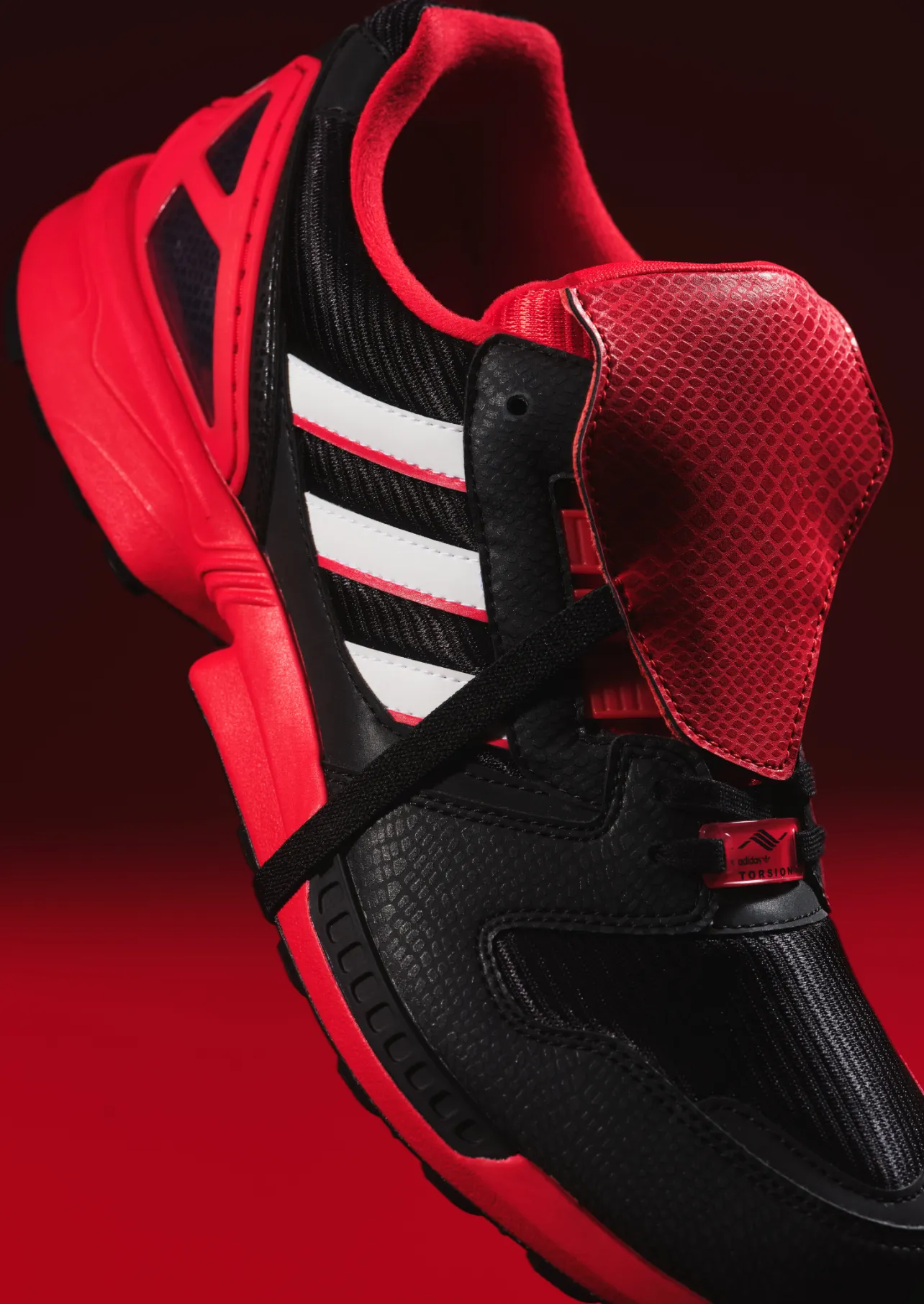 adidas ZX 8000 atmos G-SNK12 Predator