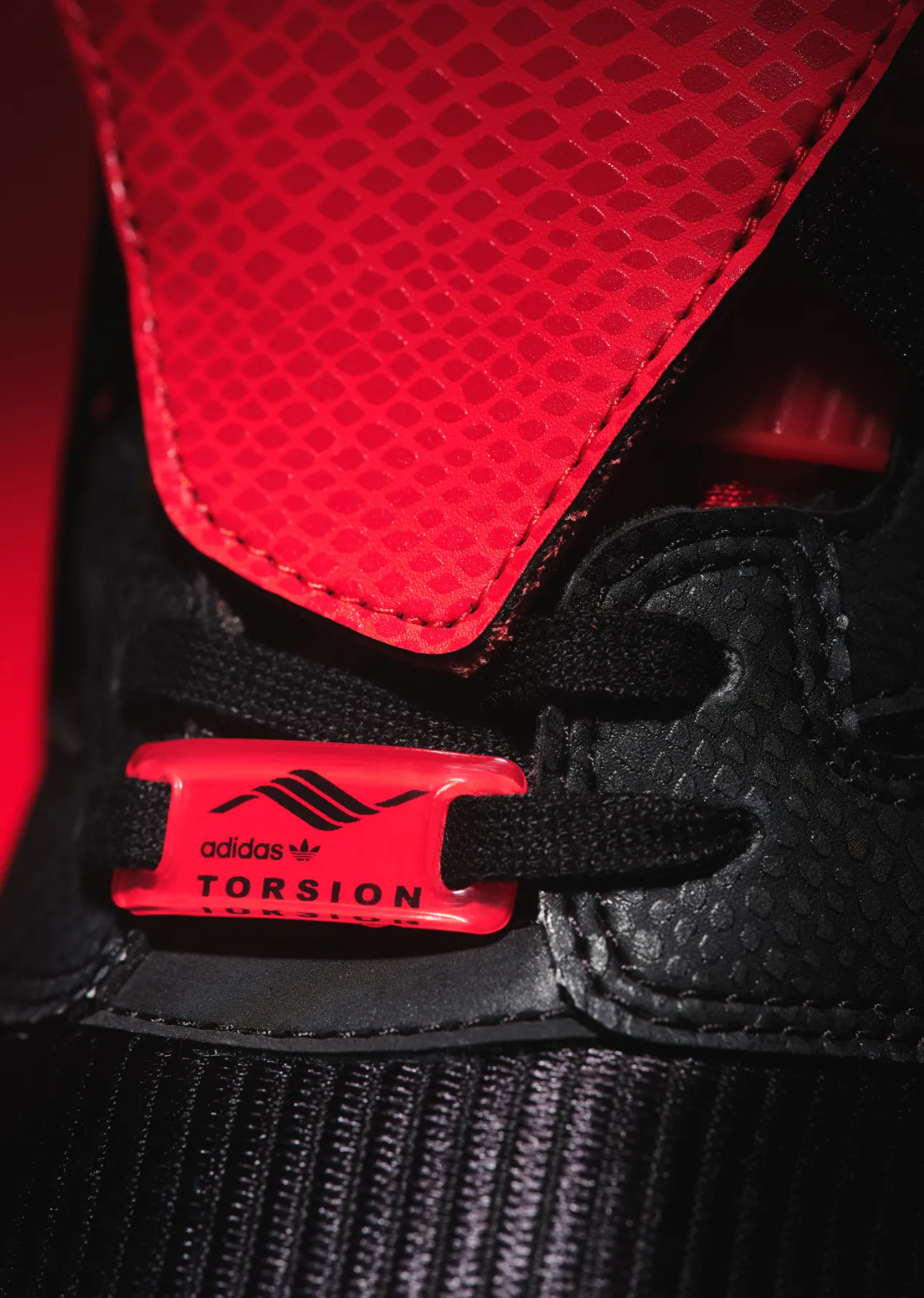 adidas ZX 8000 atmos G-SNK12 Predator