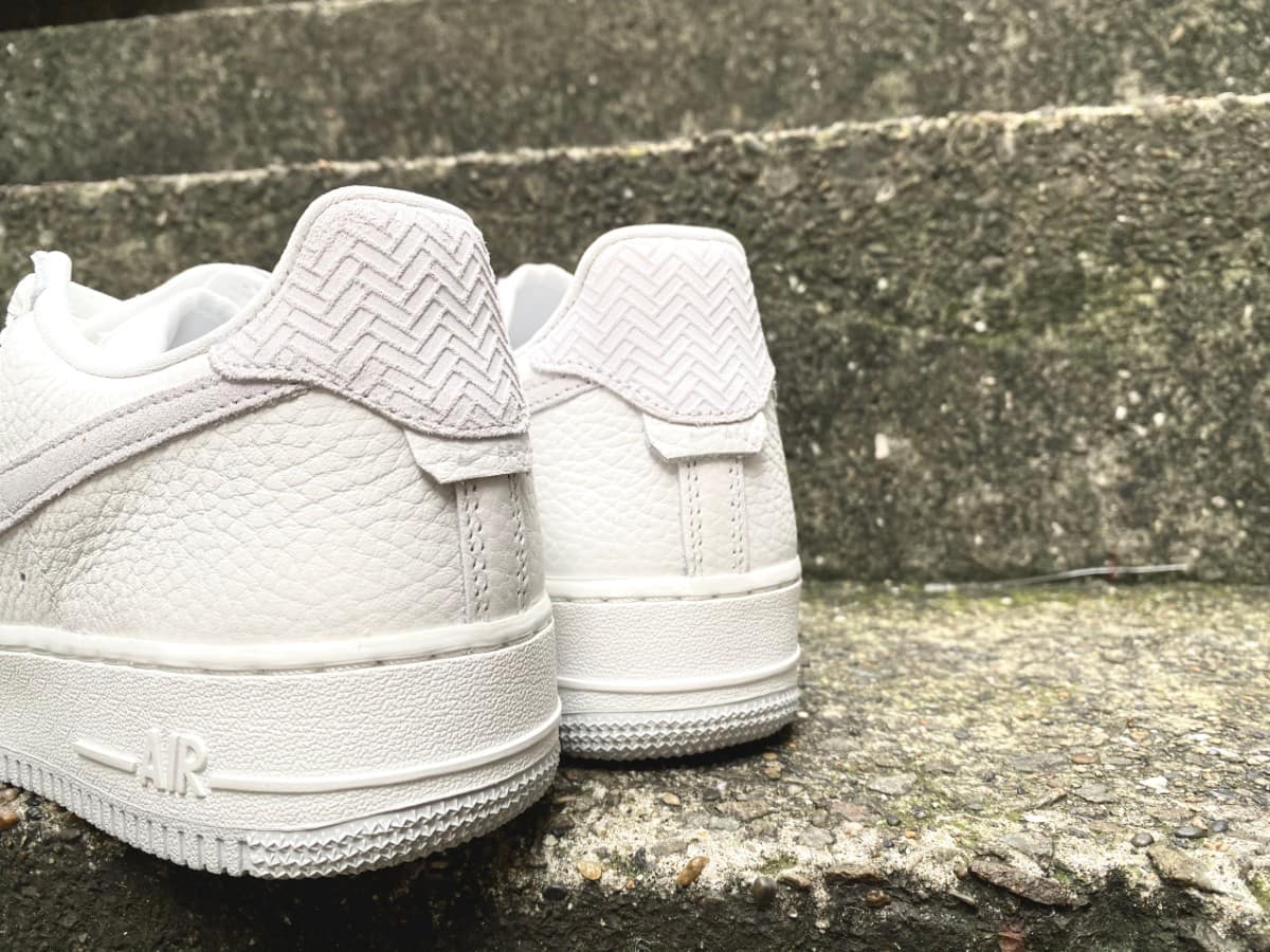 NIKE AIR FORCE 1 '07 CRAFT SUMMIT WHITE/PHOTON DUST