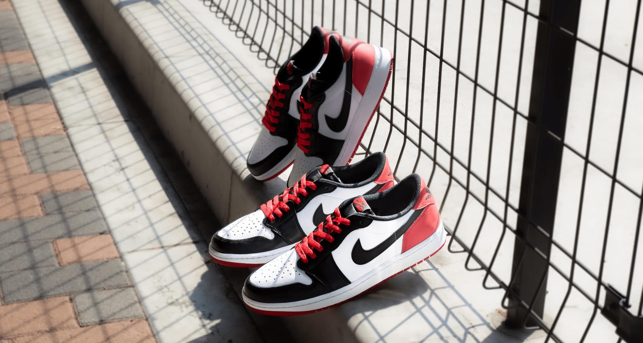 newbalanceNike Air Jordan 1 Retro Low OG Black Toe