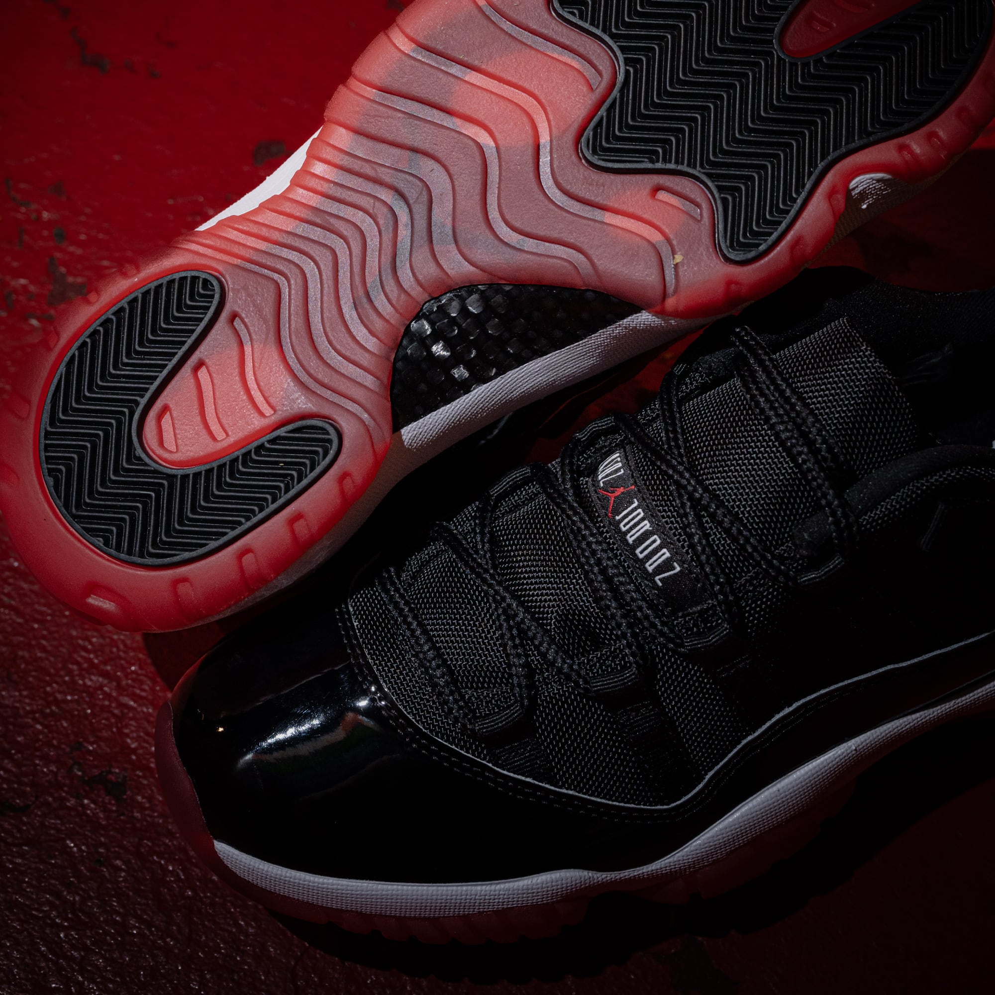 AIR JORDAN 11 RETRO LOW