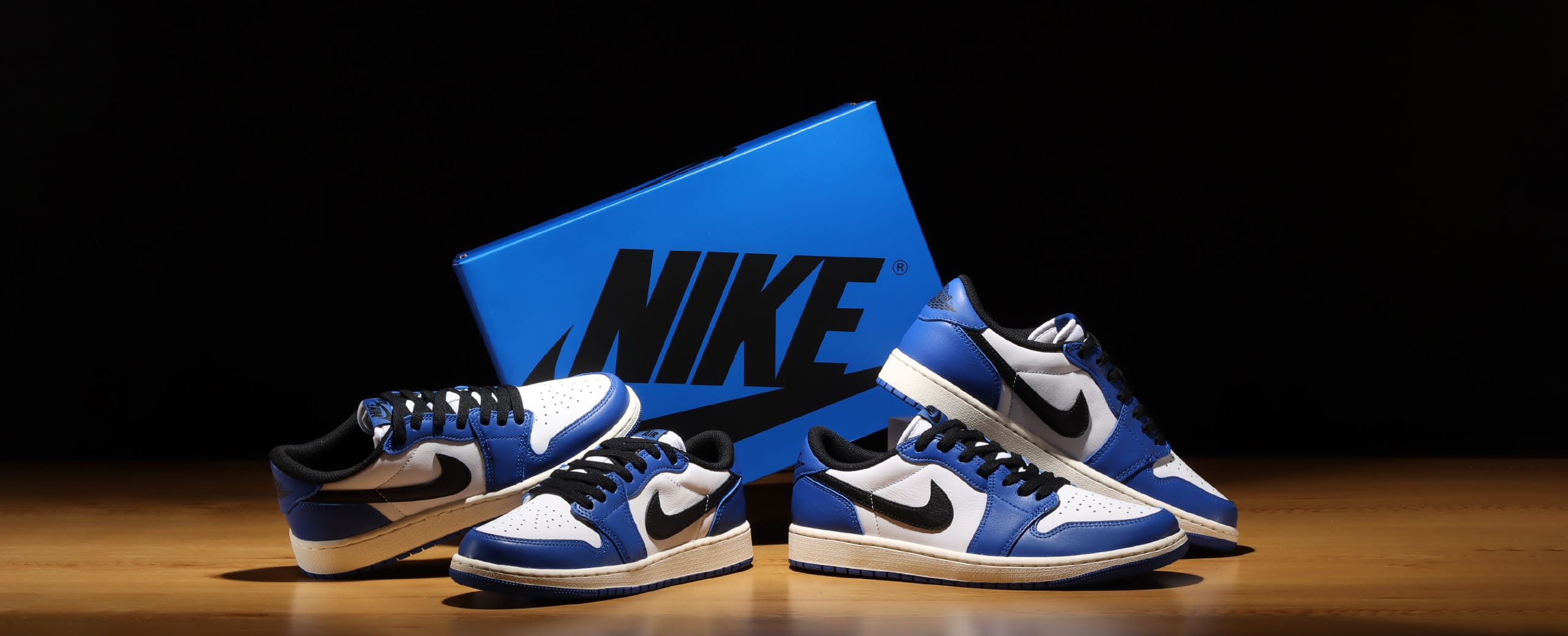 "AIR JORDAN 1 RETRO LOW OG "GAME ROYAL""