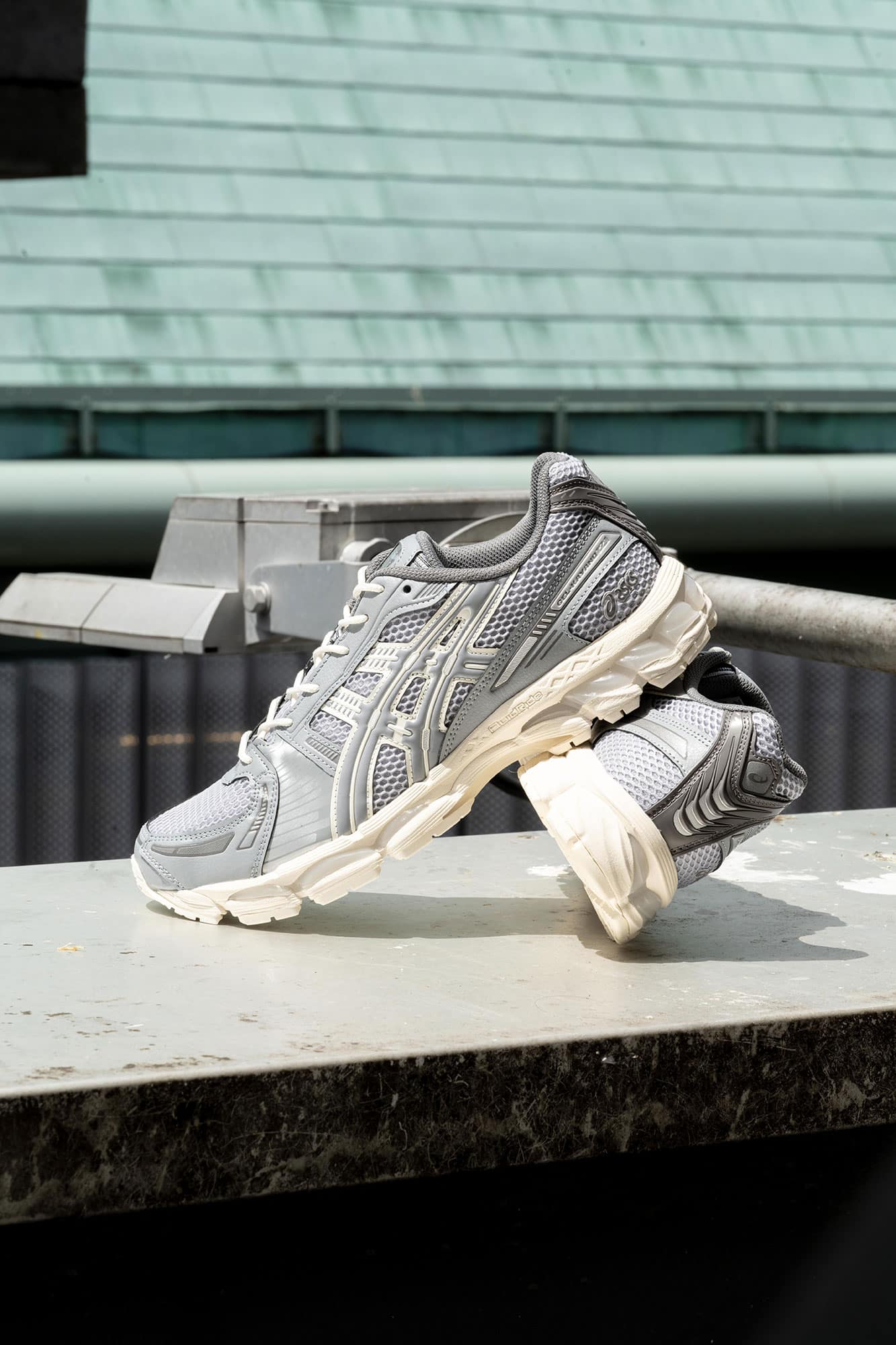 asics GEL-KAYANO 14/12.1 | atmos（アトモス） 公式オンラインストア