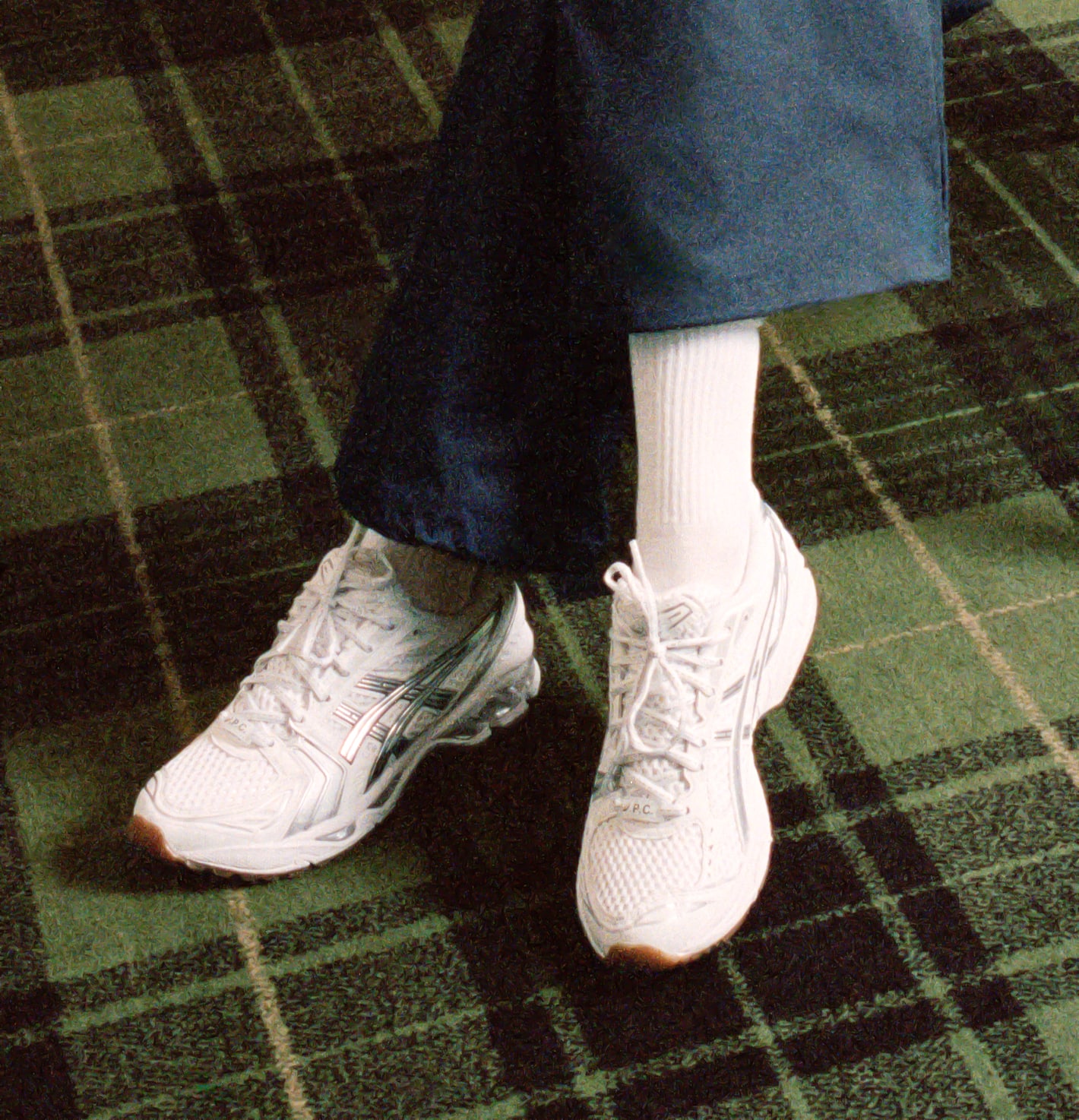 asics-gelkayano14-apc