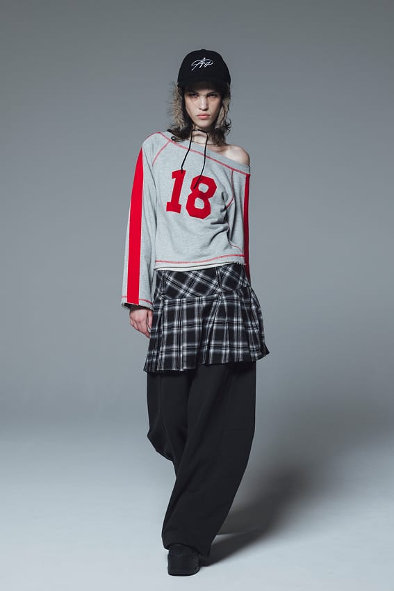 atmos-pink-25aw-collection