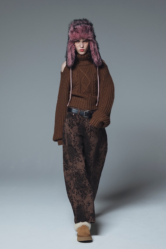 atmos-pink-25aw-collection