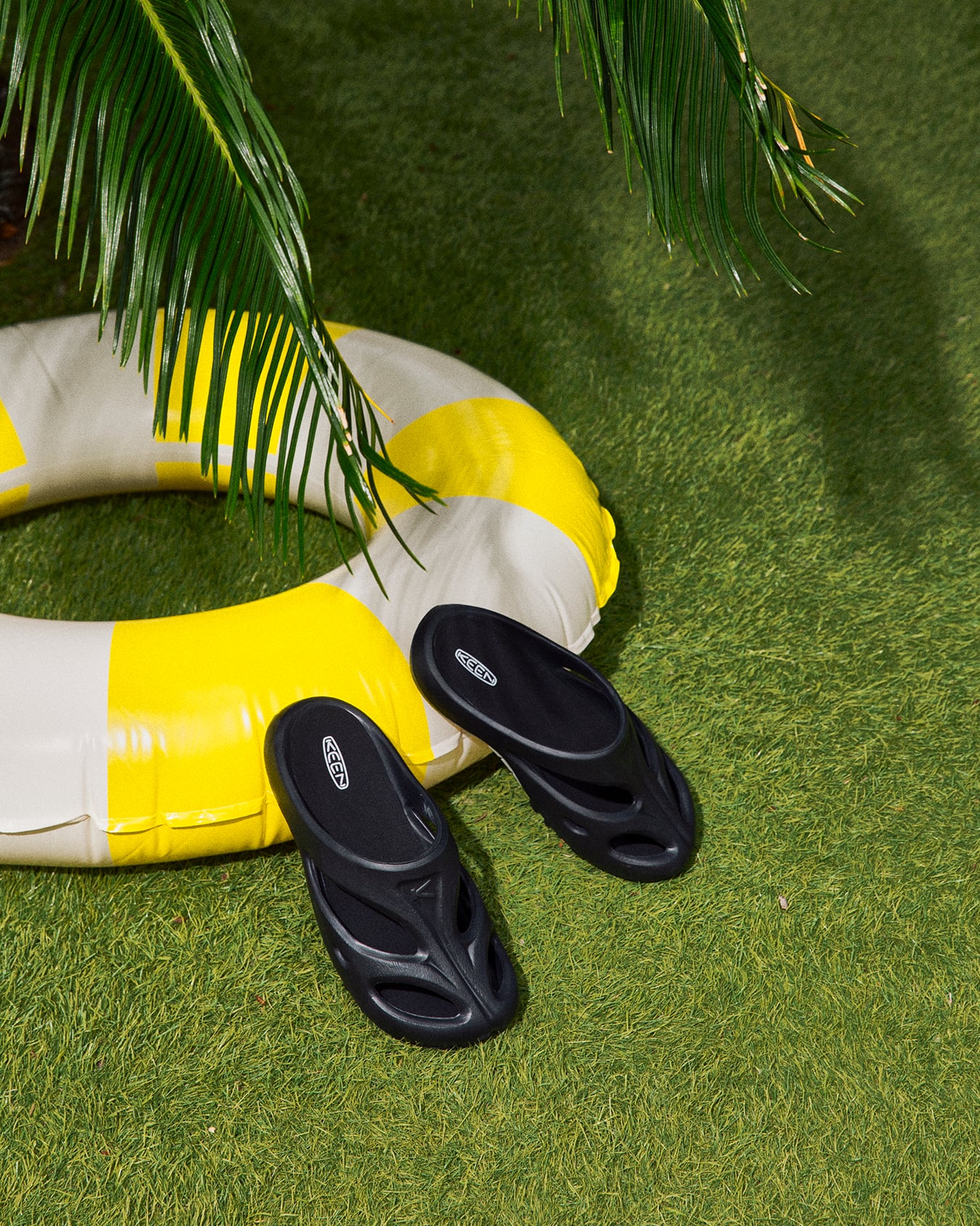 atmos pink SANDAL COLLECTION
