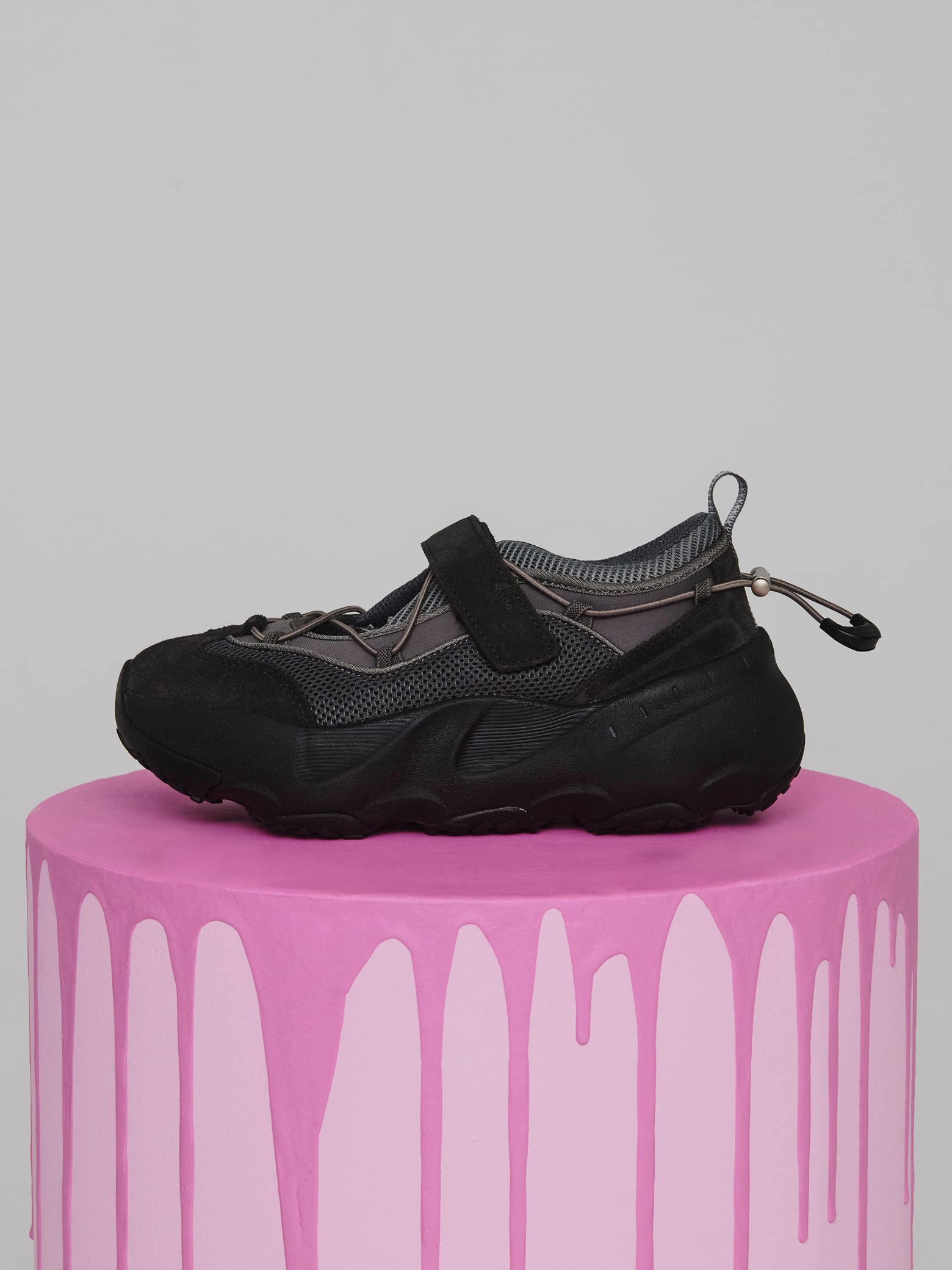 atmos pink Wmns Sandal Collection 2026