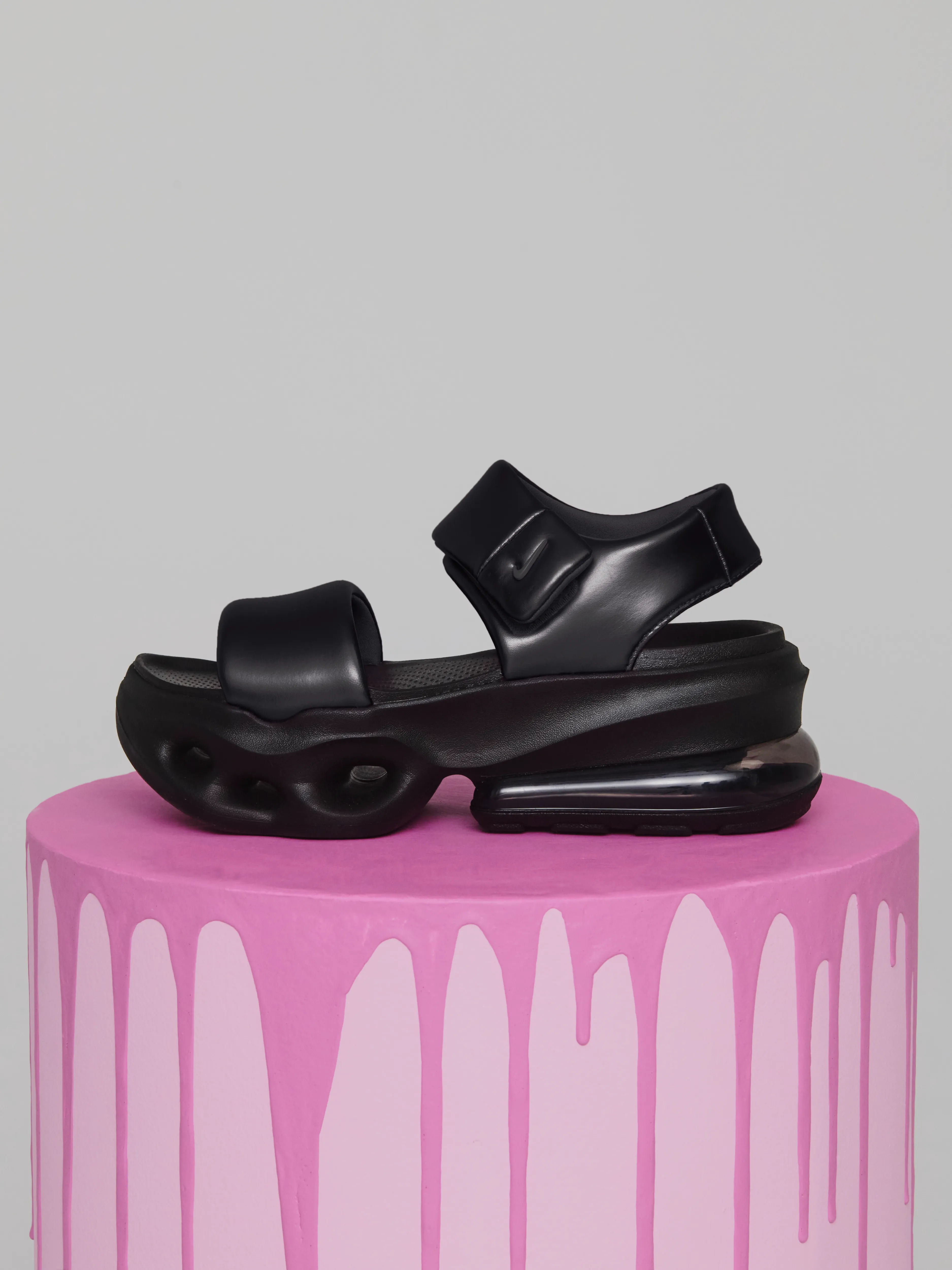 atmos pink Wmns Sandal Collection 2026