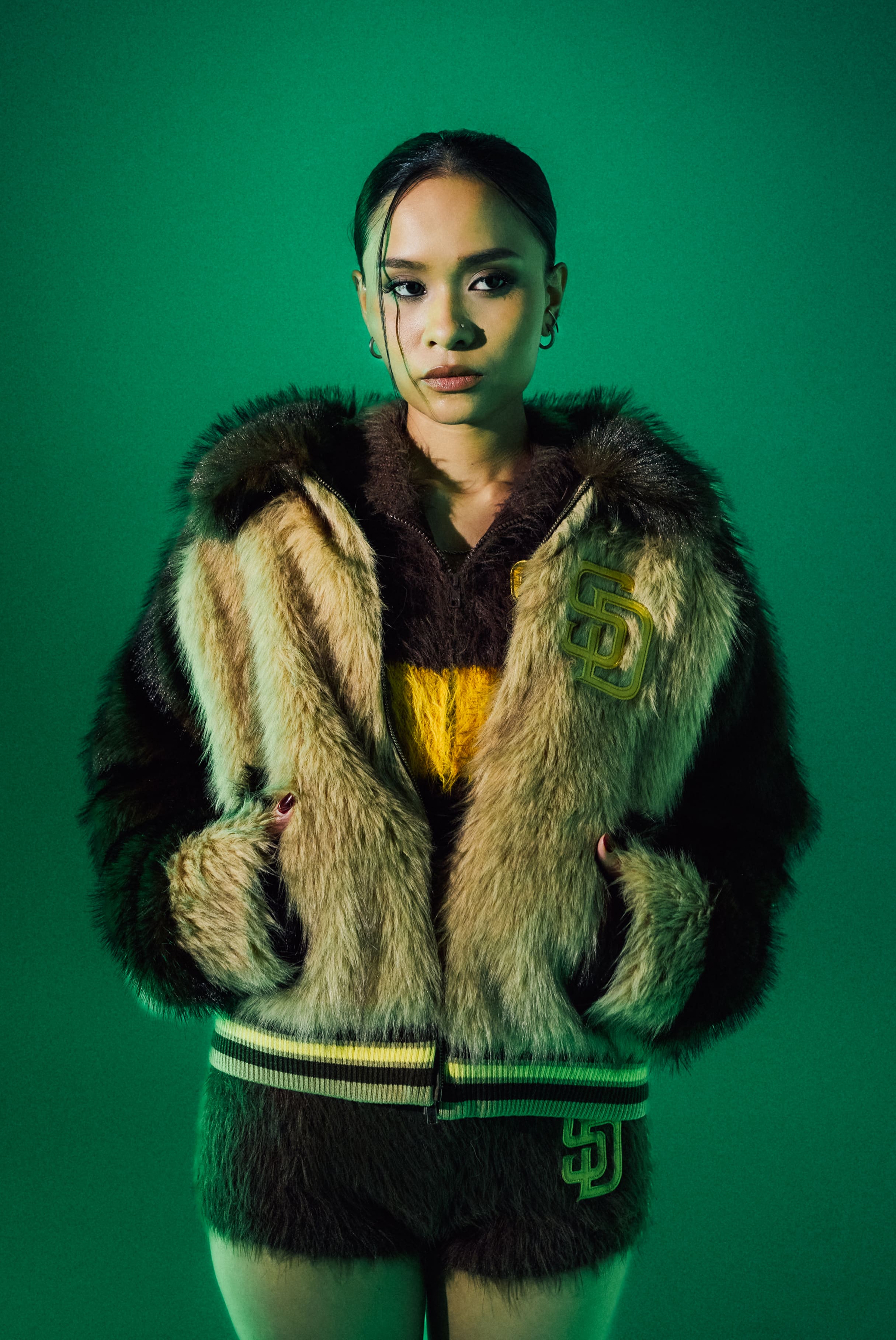 atmos-pink-x-mlb-25aw