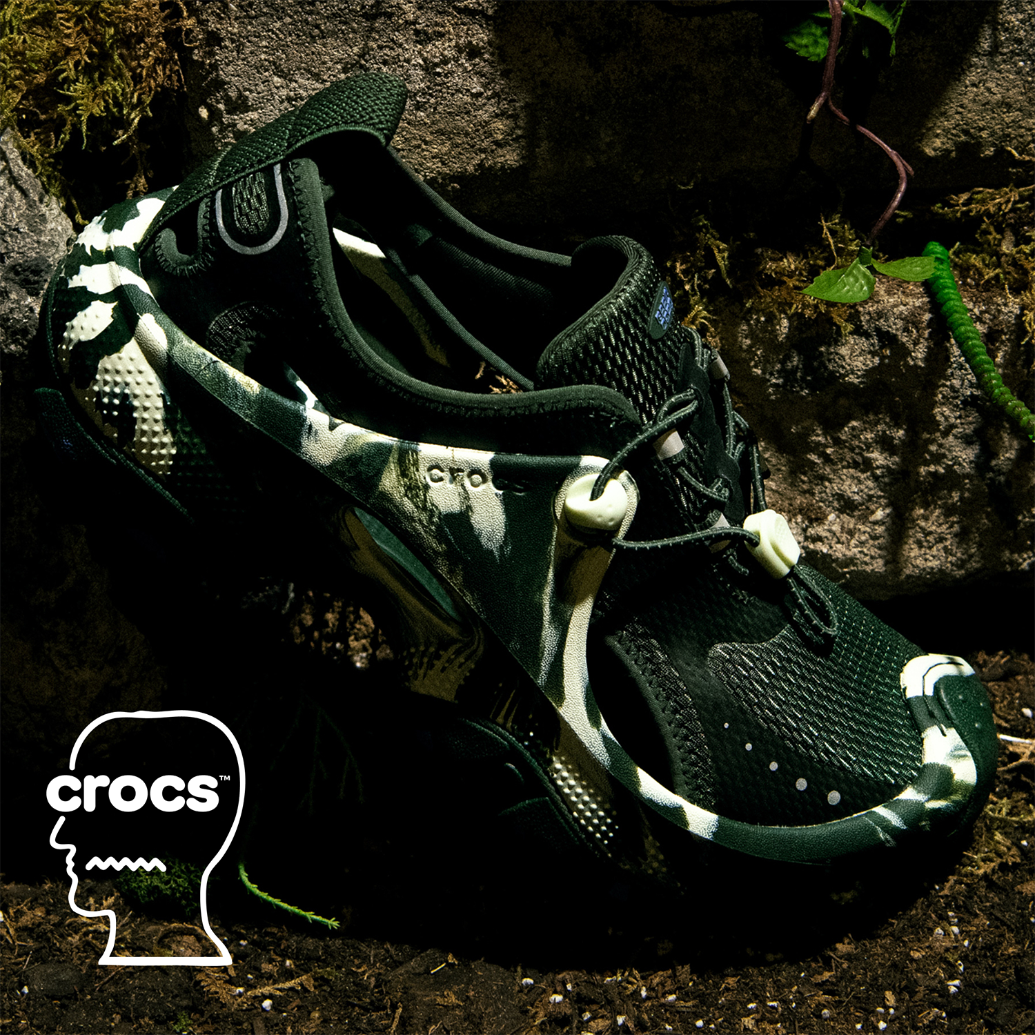 crocs x Brain Dead | atmos（アトモス） 公式オンラインストア