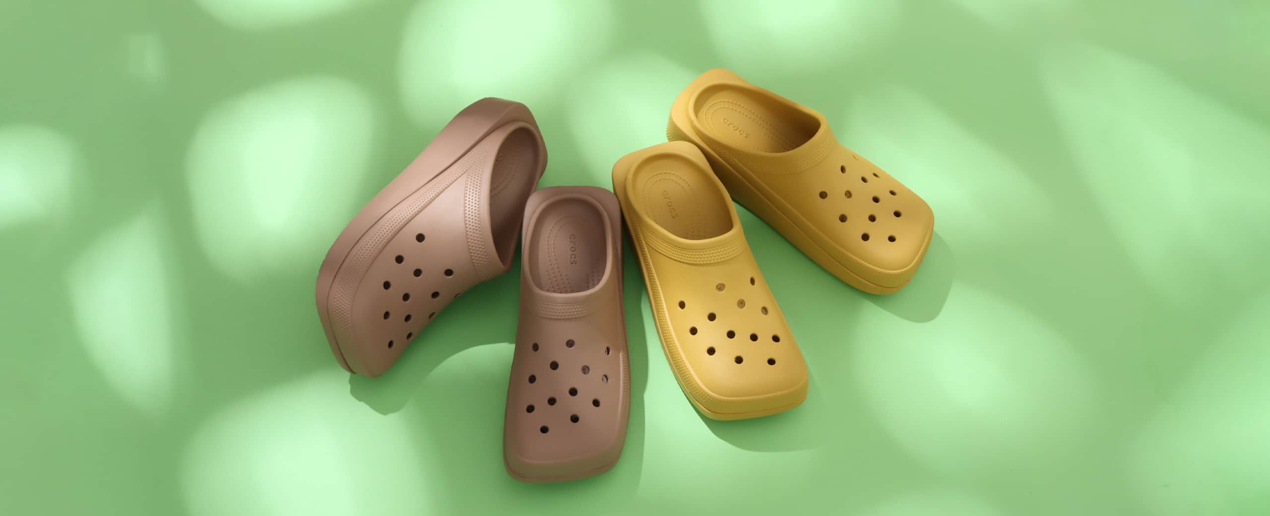 crocs-classic-blunt-toe