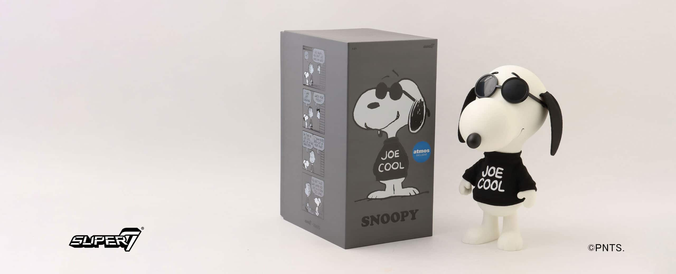 "SUPER7 PEANUTS SUPER SIZE VINYL - SNOOPY JOE COOL"