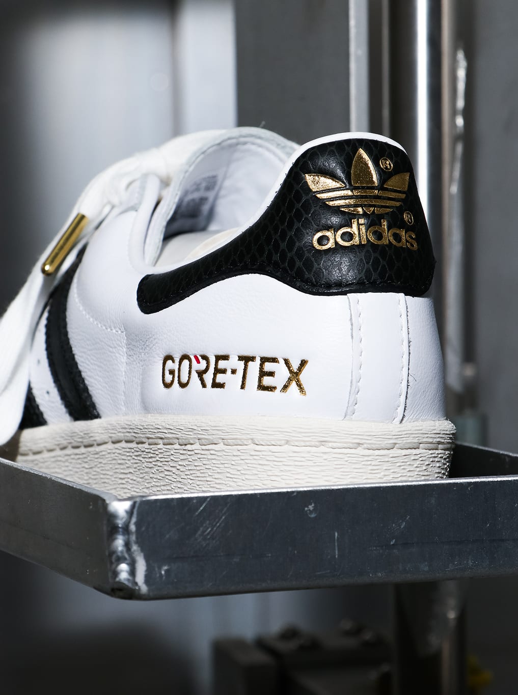 gore-tex-lab-by-atmos-lp