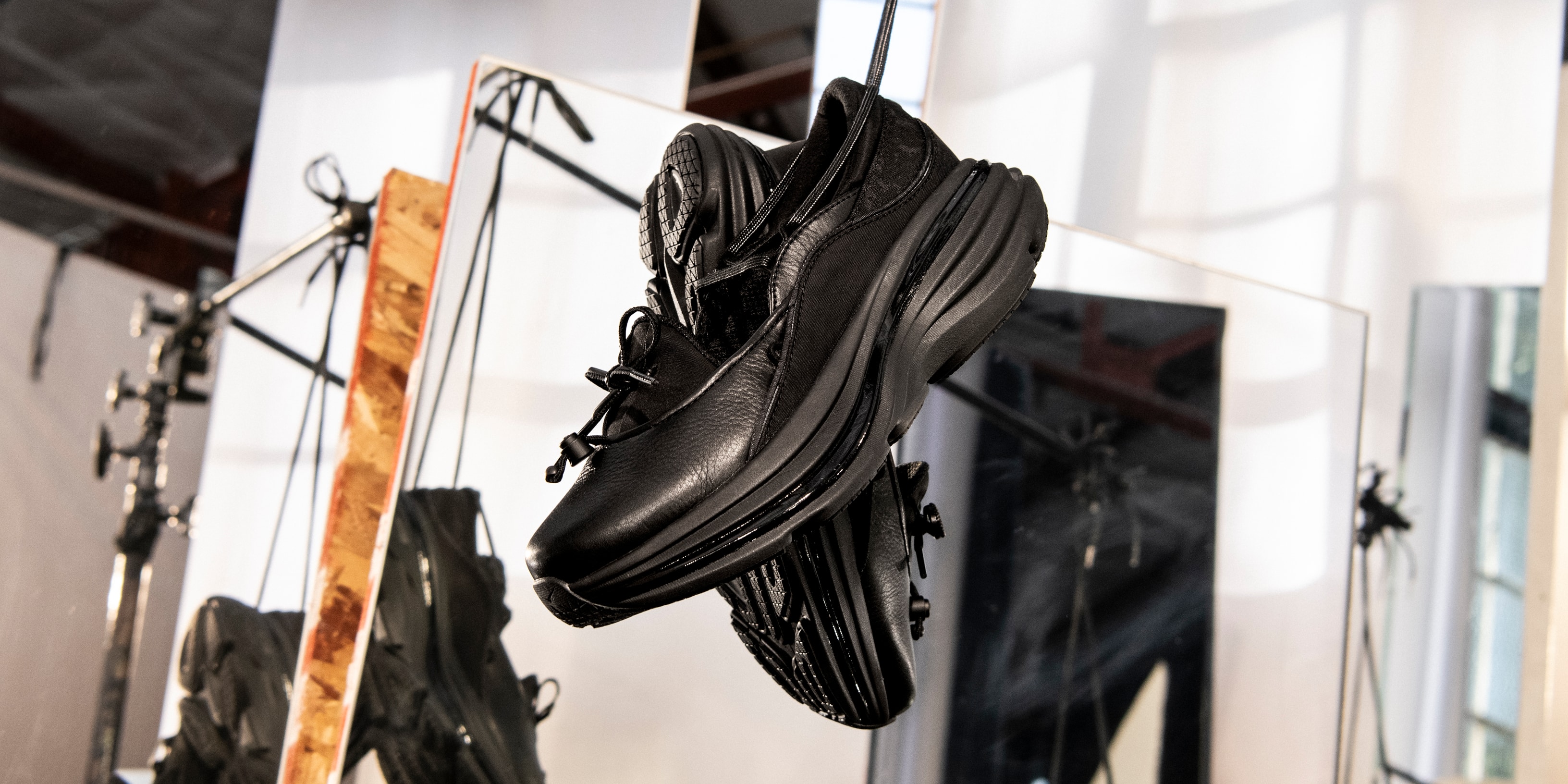 HOKA BONDI MARY JANE