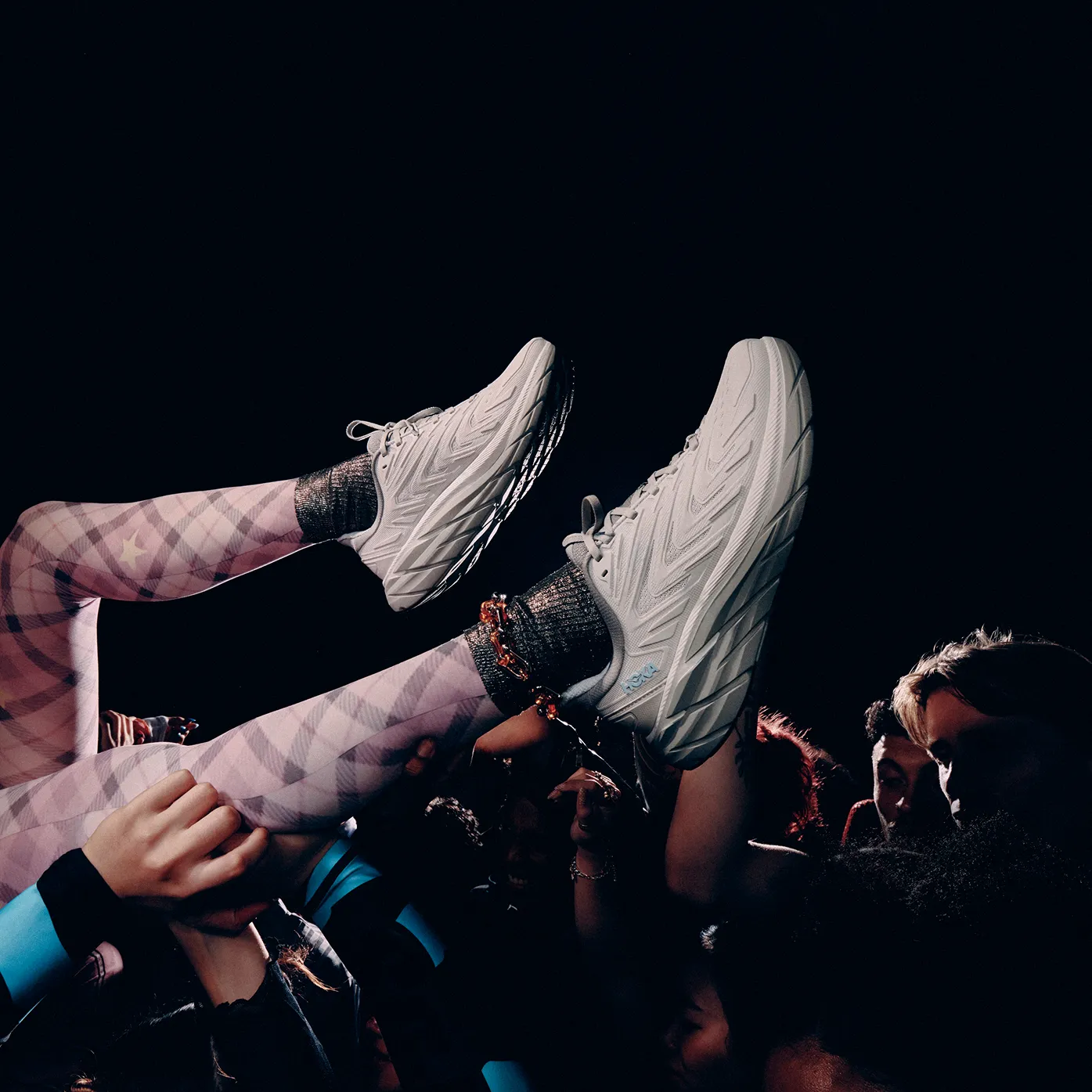 hoka-clifton-utl