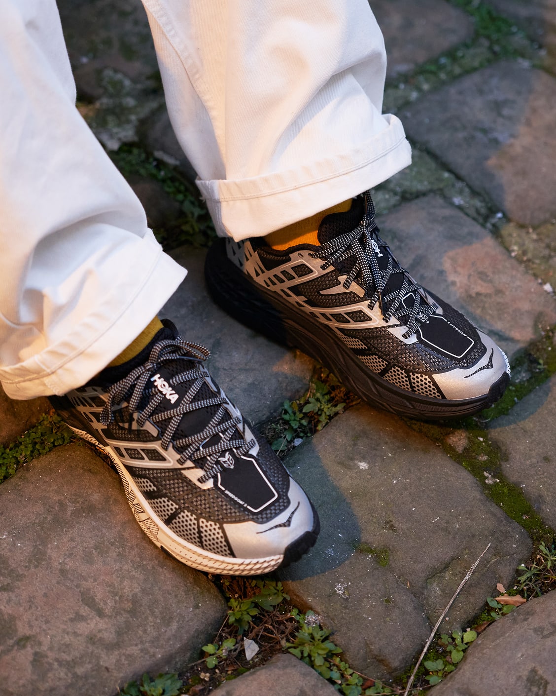 hoka-stealth-tech-collection-lp