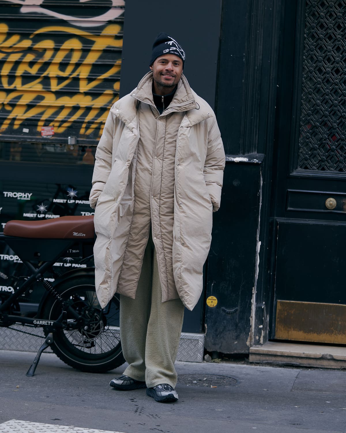 hoka-stealth-tech-collection-lp