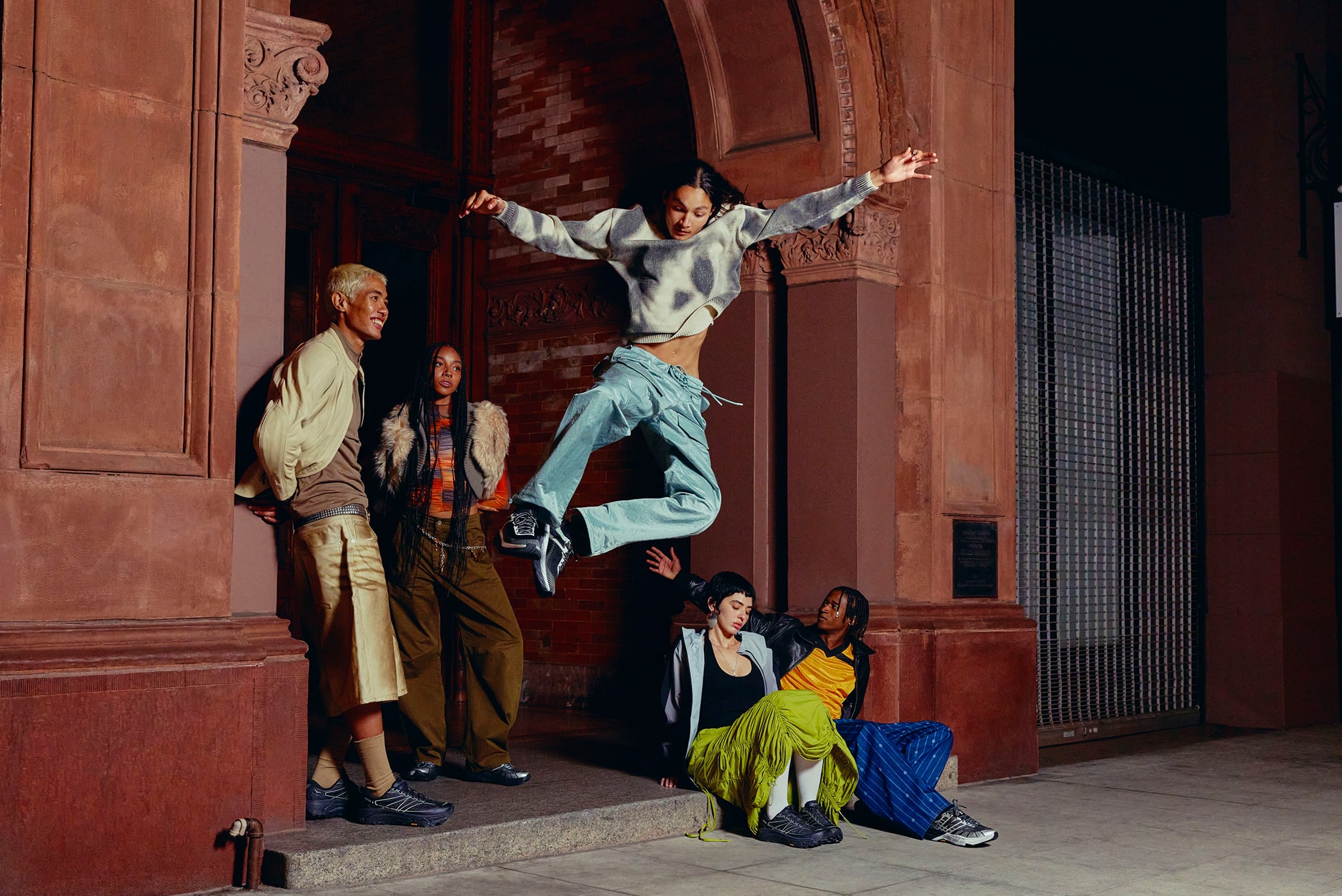 hoka-stealth-tech-collection-lp