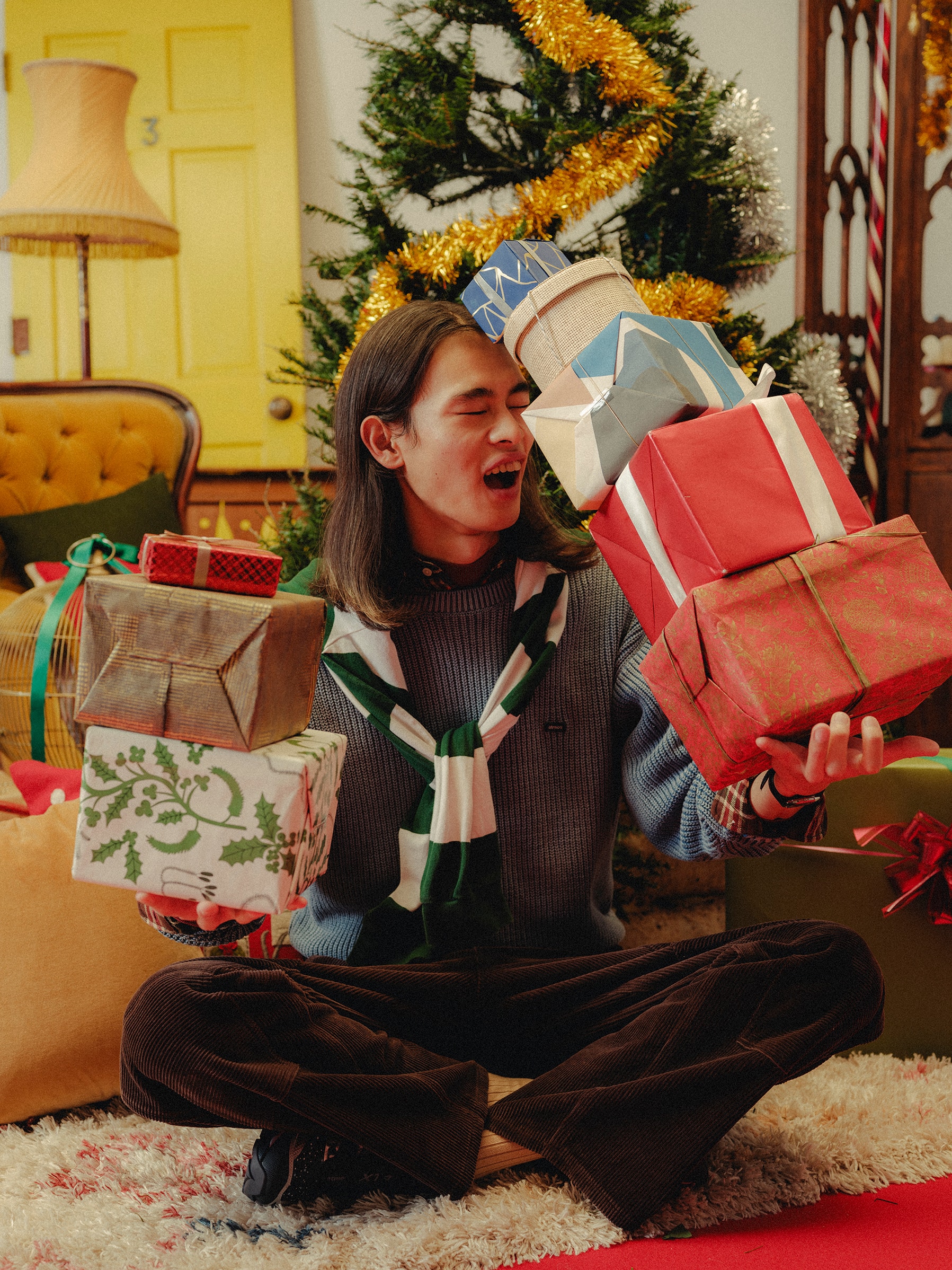 holiday-campaign-look-book