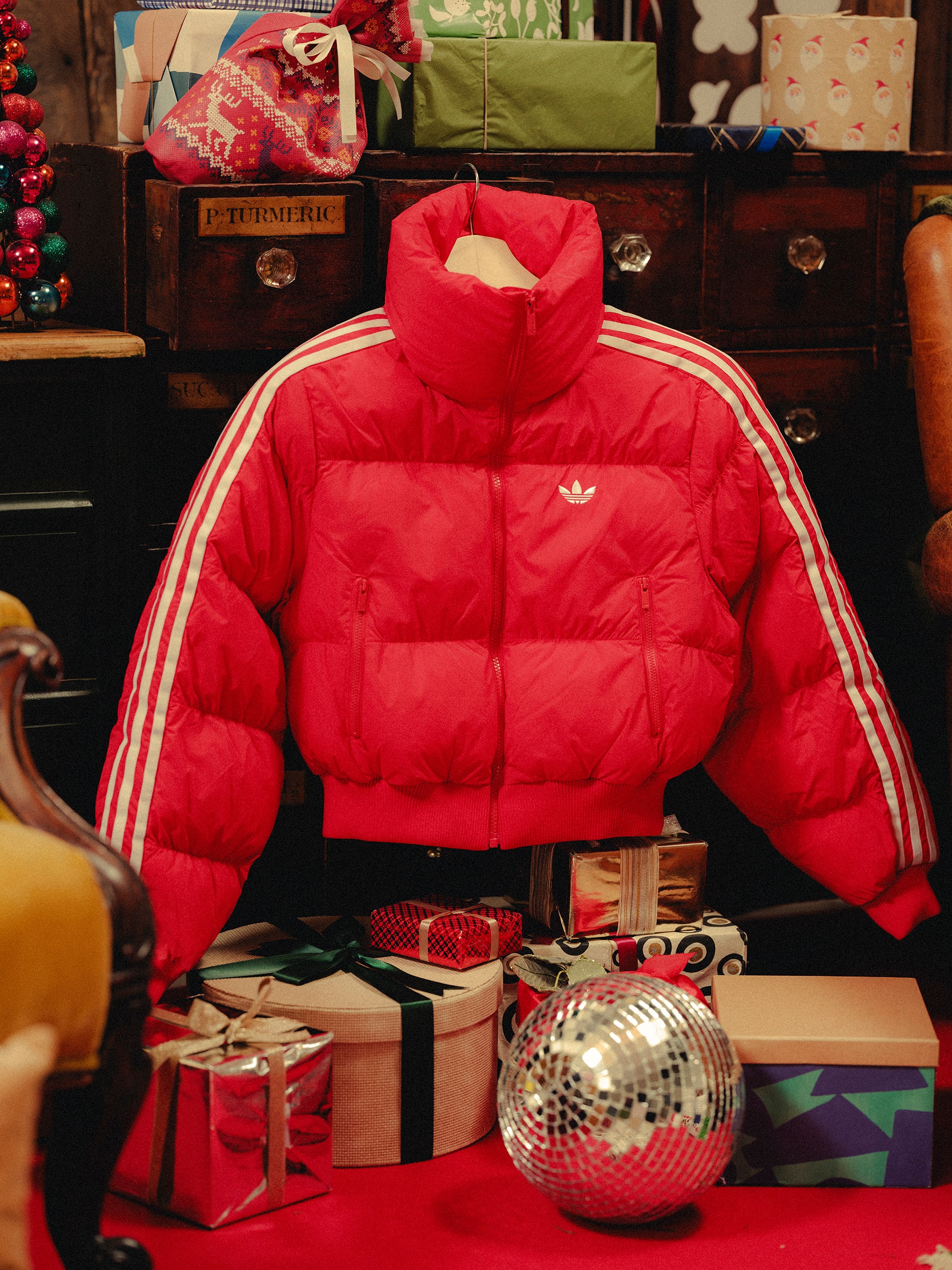 holiday-campaign-look-book