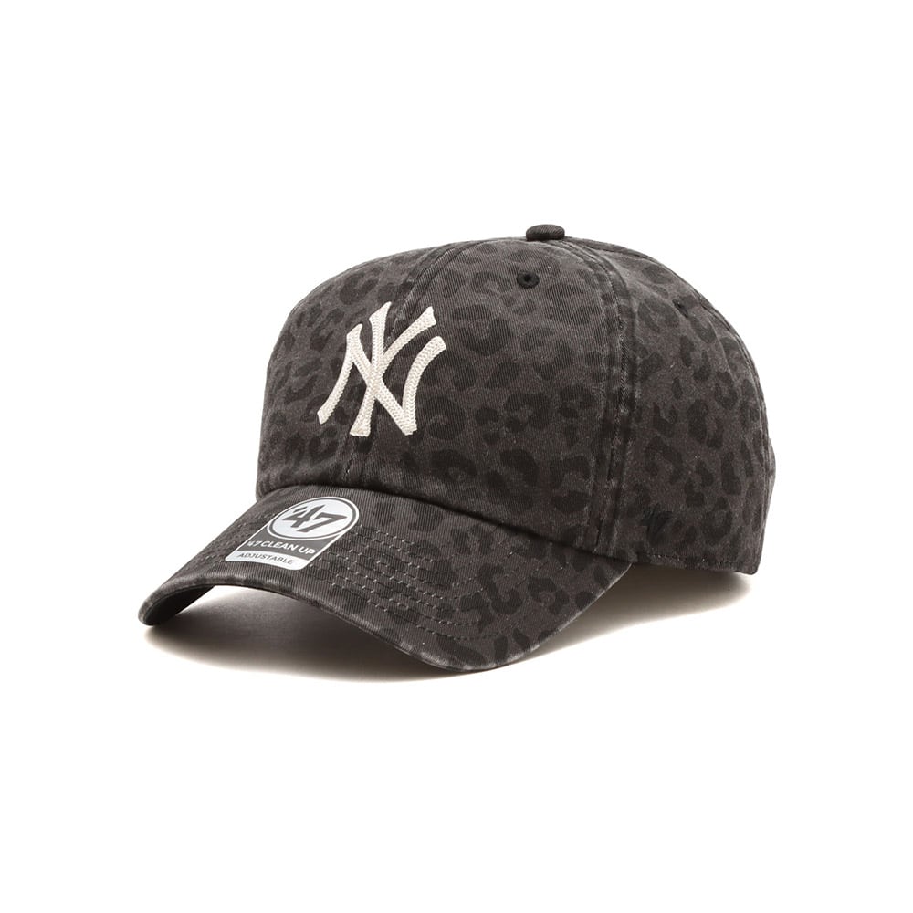 holiday-campaign-look-book