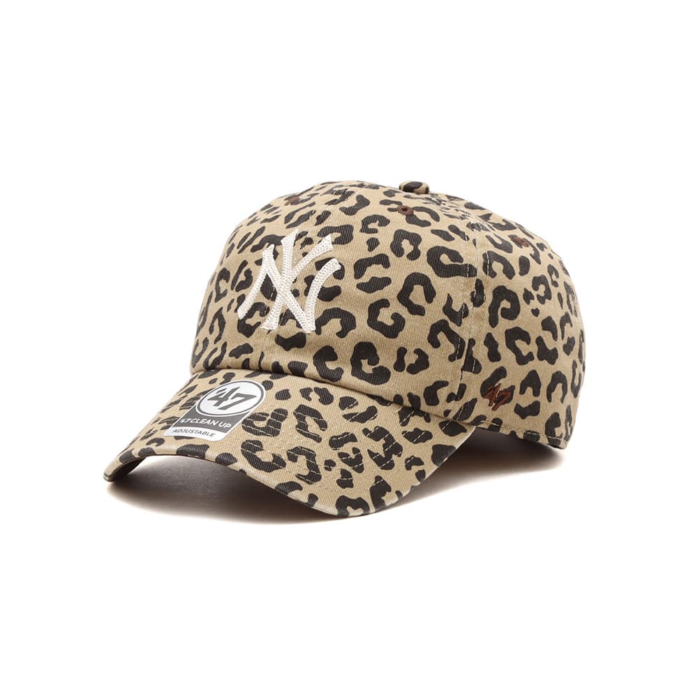 holiday-campaign-look-book