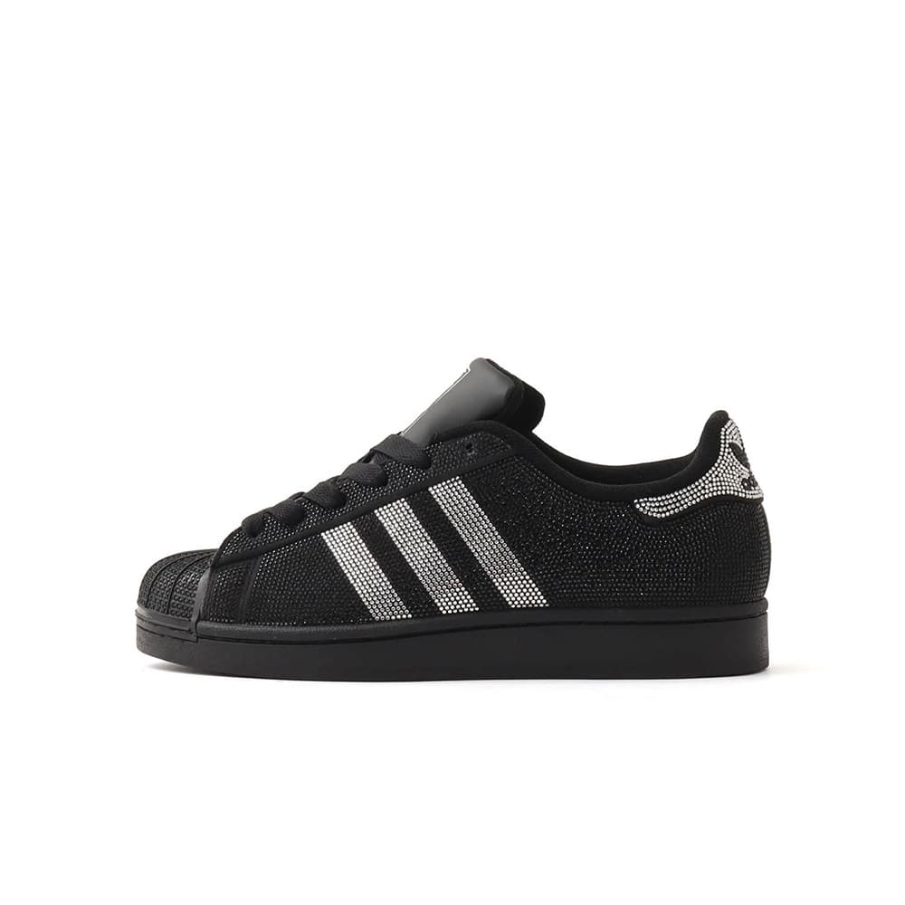 holiday-campaign-look-book