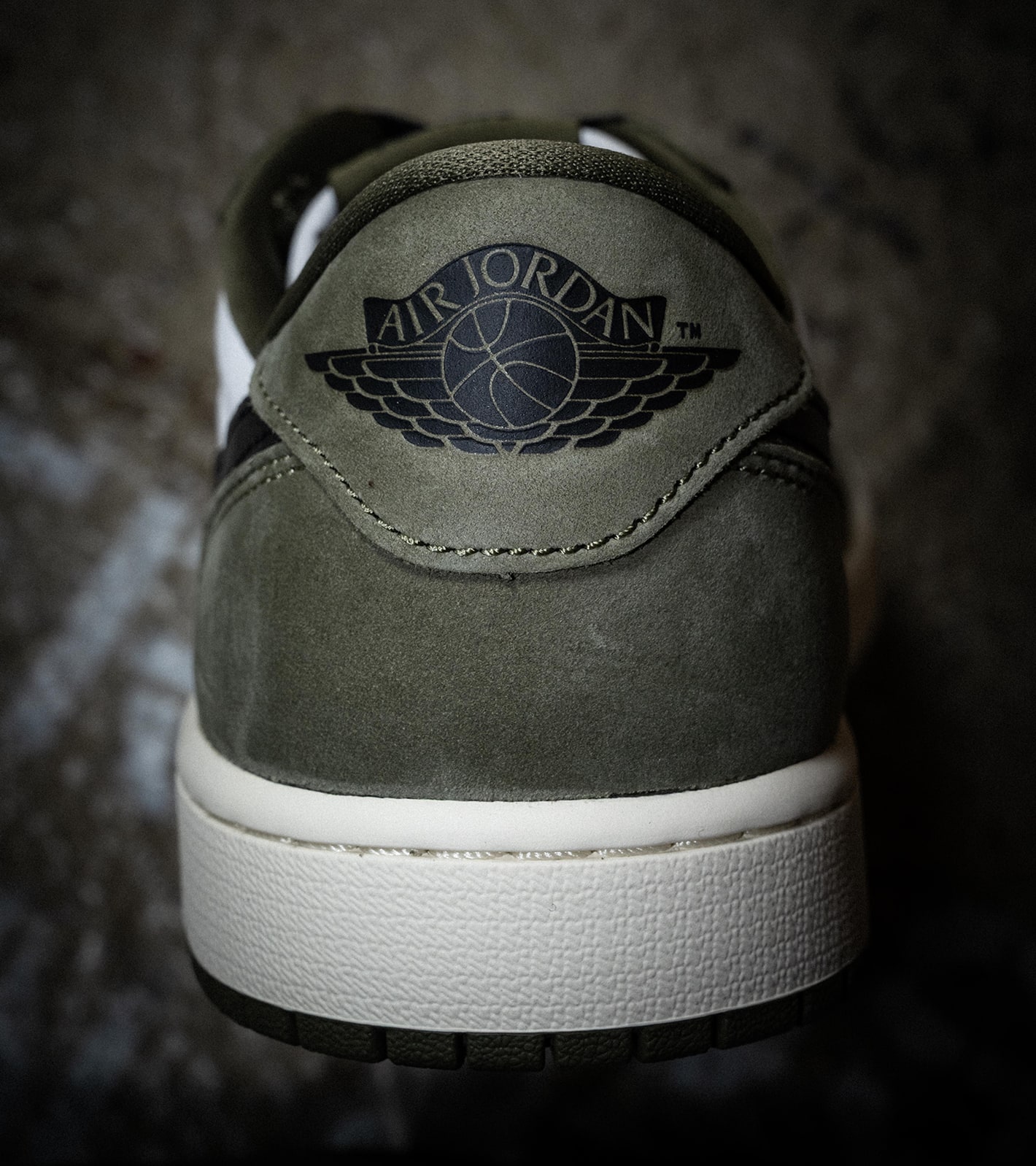 JORDAN BRAND AIR JORDAN 1 RETRO LOW OG Medium Olive