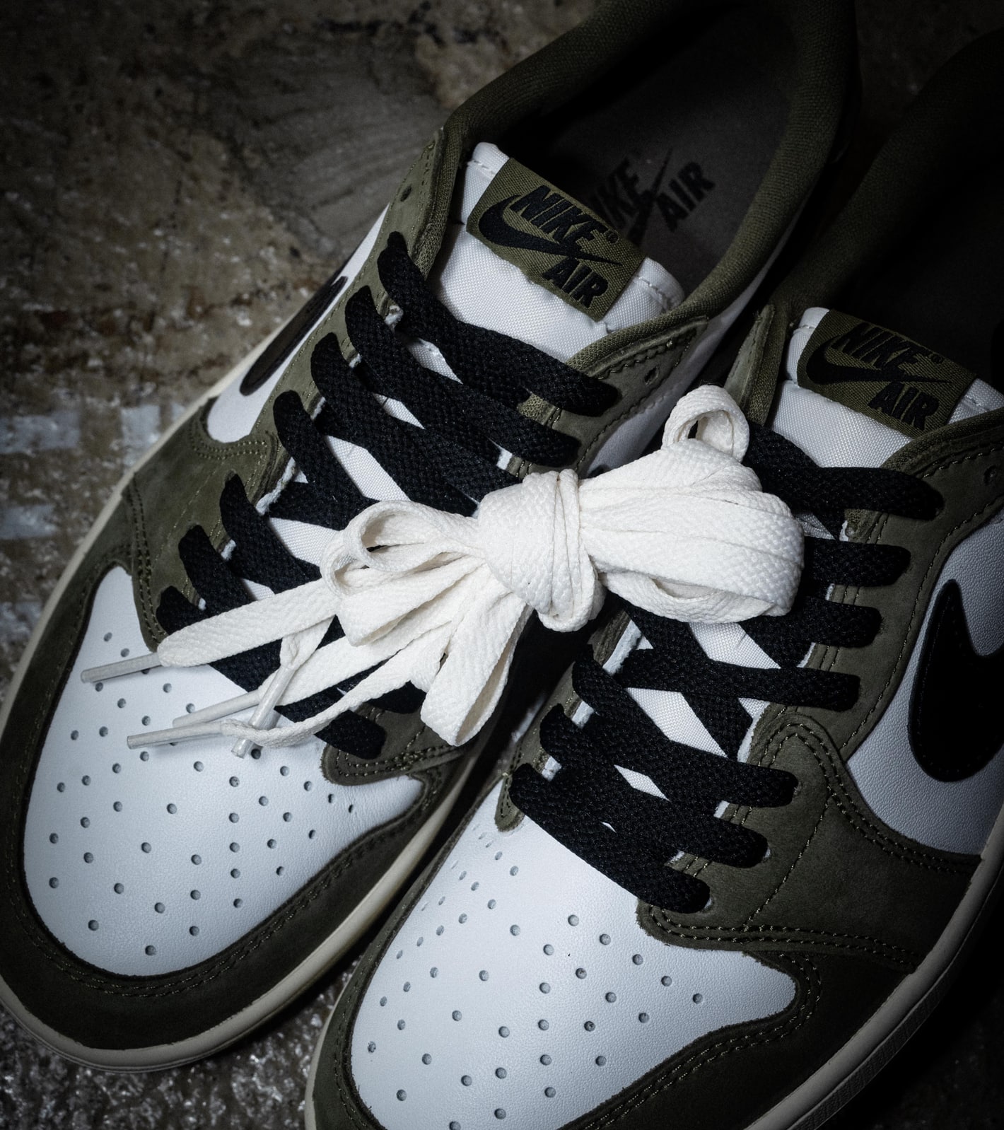 JORDAN BRAND AIR JORDAN 1 RETRO LOW OG Medium Olive