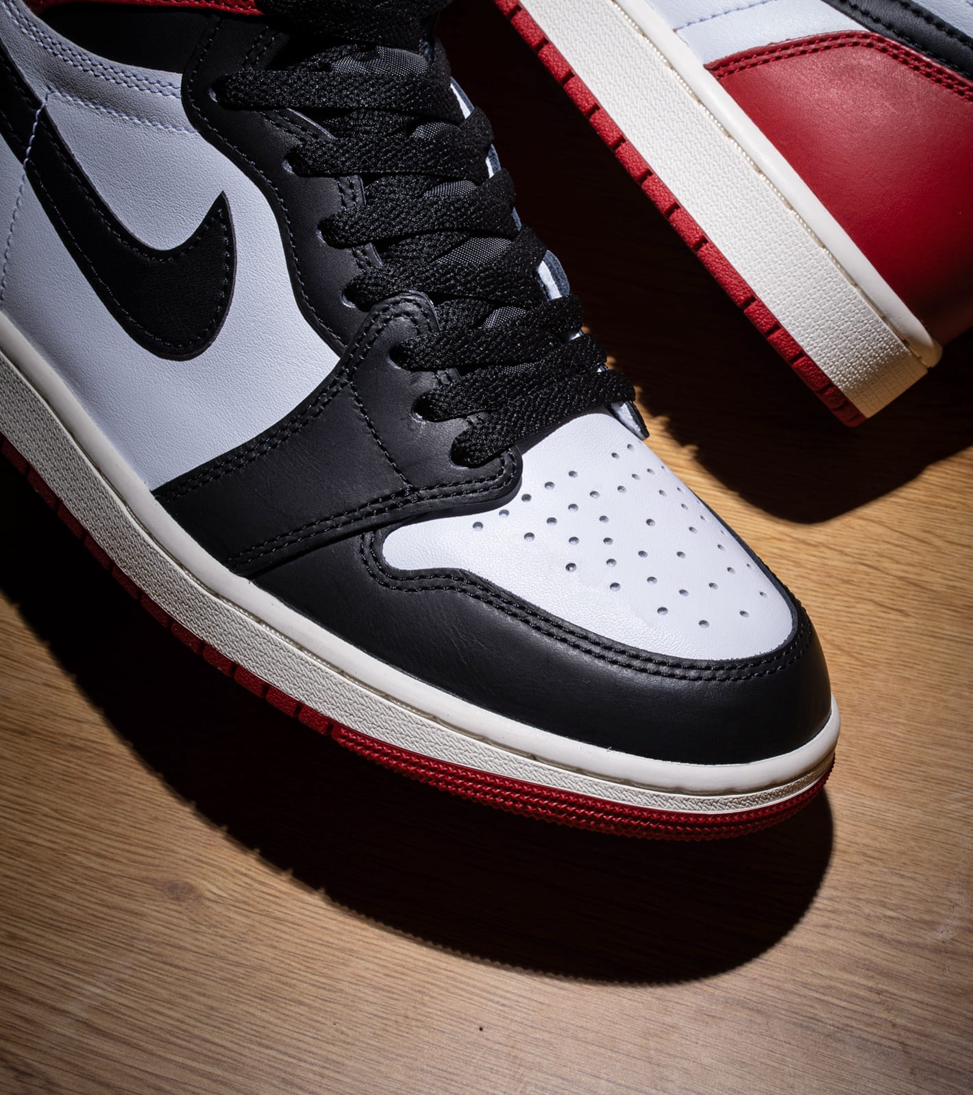 JORDAN BRAND AIR JORDAN 1 RETRO HIGH OG BLACK TOE