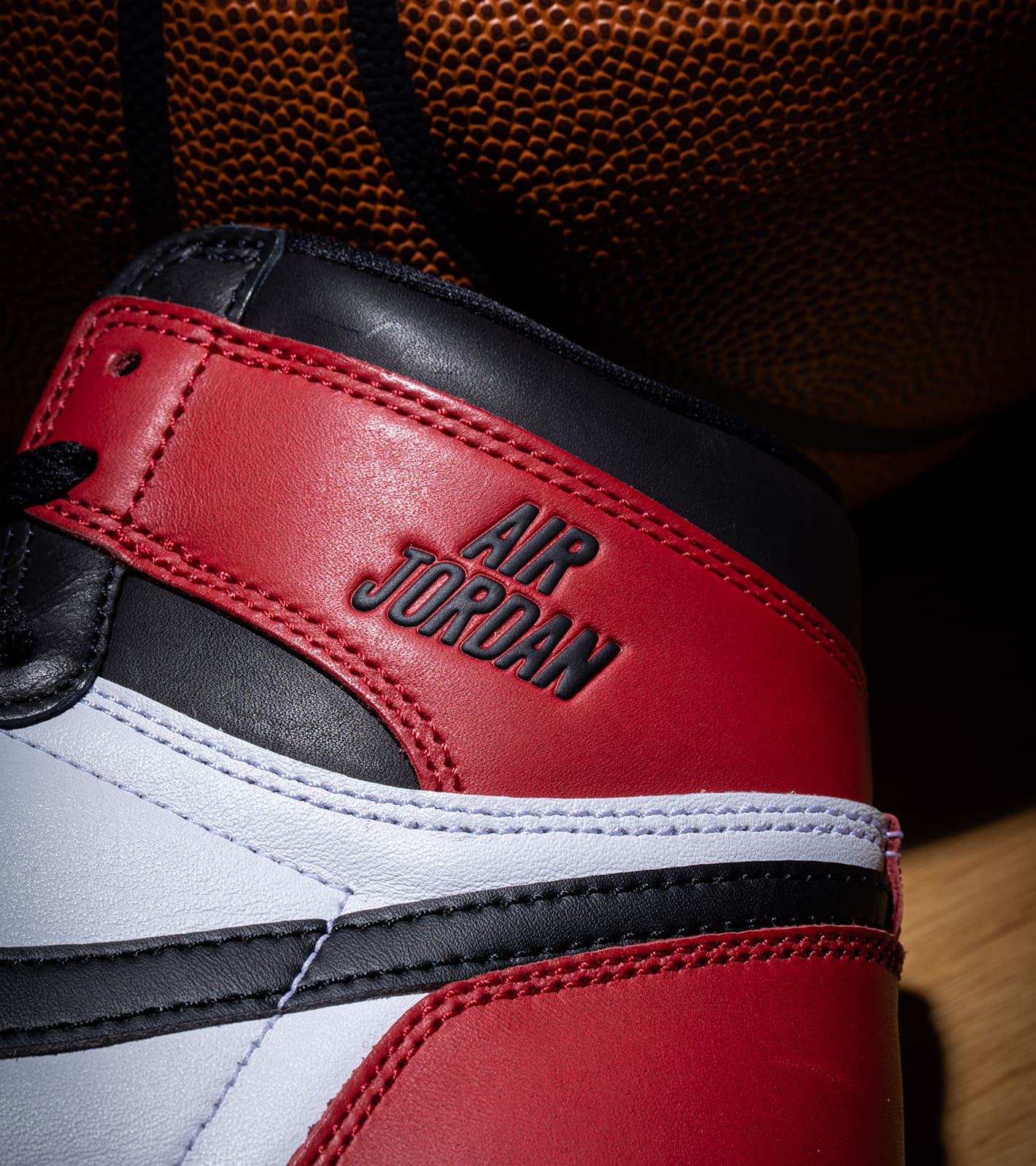 JORDAN BRAND AIR JORDAN 1 RETRO HIGH OG BLACK TOE