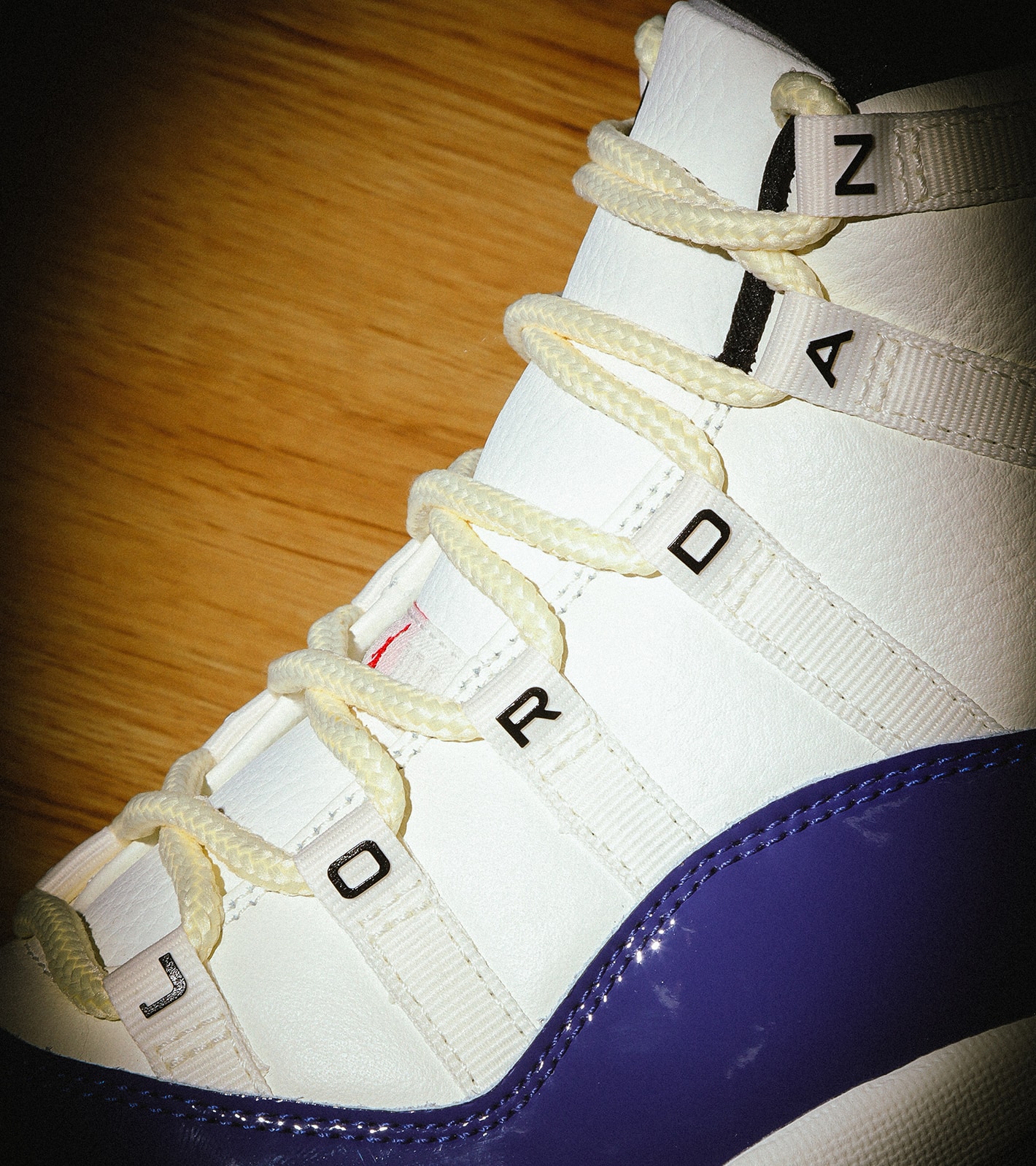 JORDAN BRAND AIR JORDAN 11 RETRO