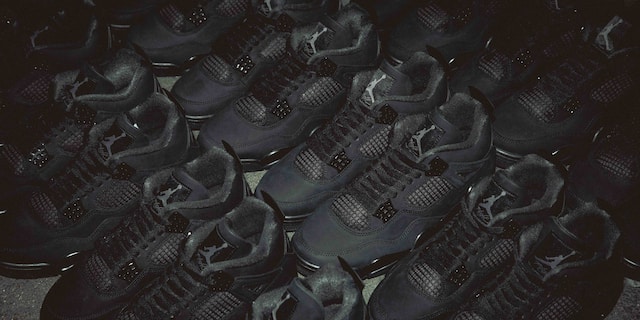 JORDAN BRAND AIR JORDAN 4 RETRO OG ' Black Cat '
