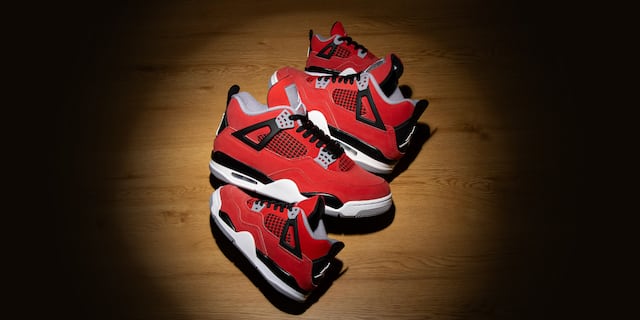 JORDAN BRAND AIR JORDAN 4 RETRO " TORO BRAVO "