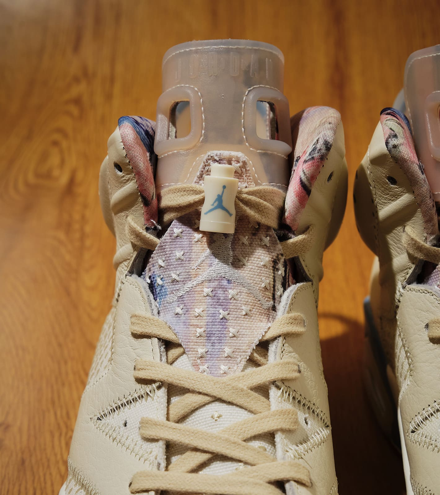 JORDAN BRAND AIR JORDAN 6 RETRO