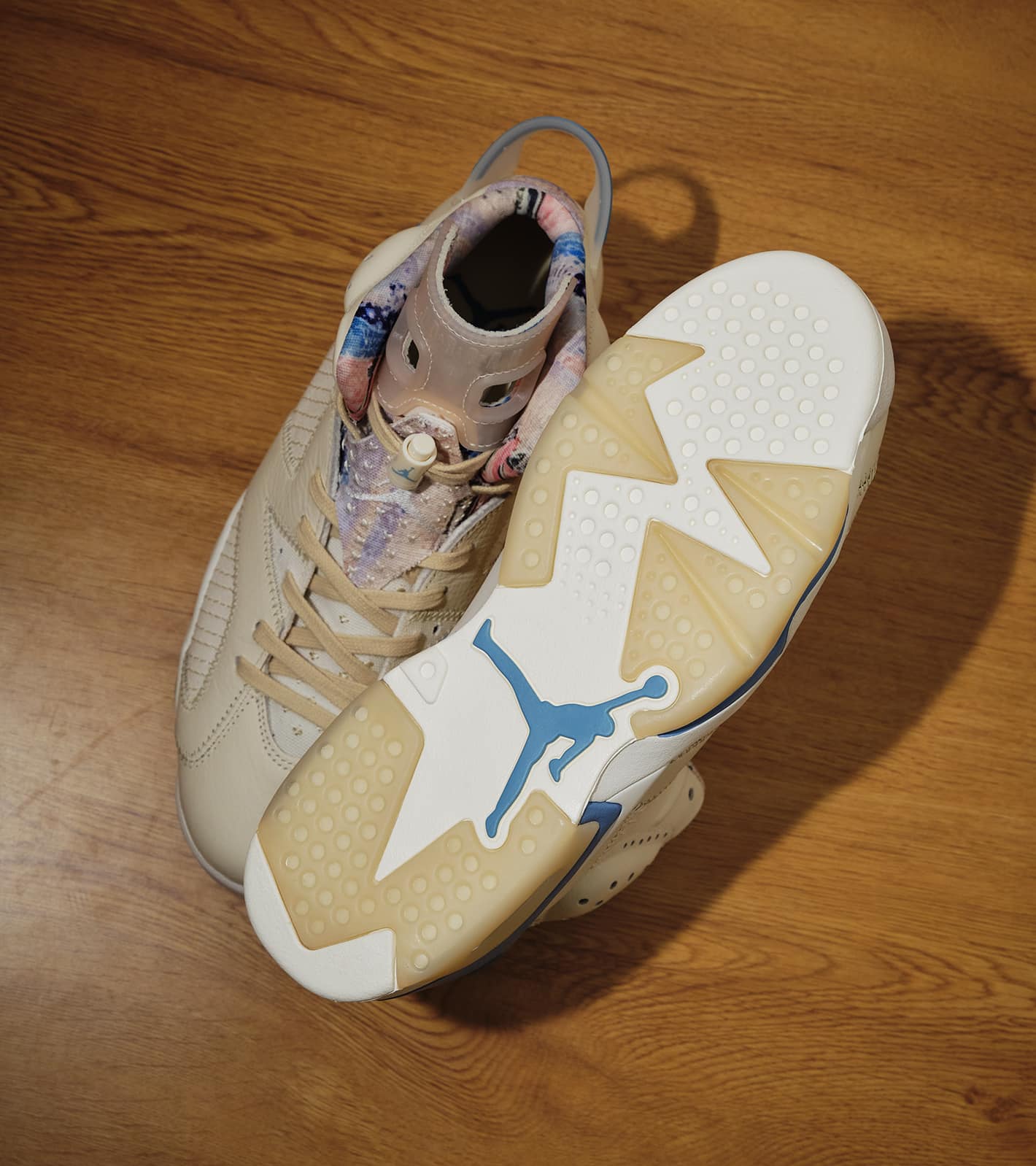 JORDAN BRAND AIR JORDAN 6 RETRO