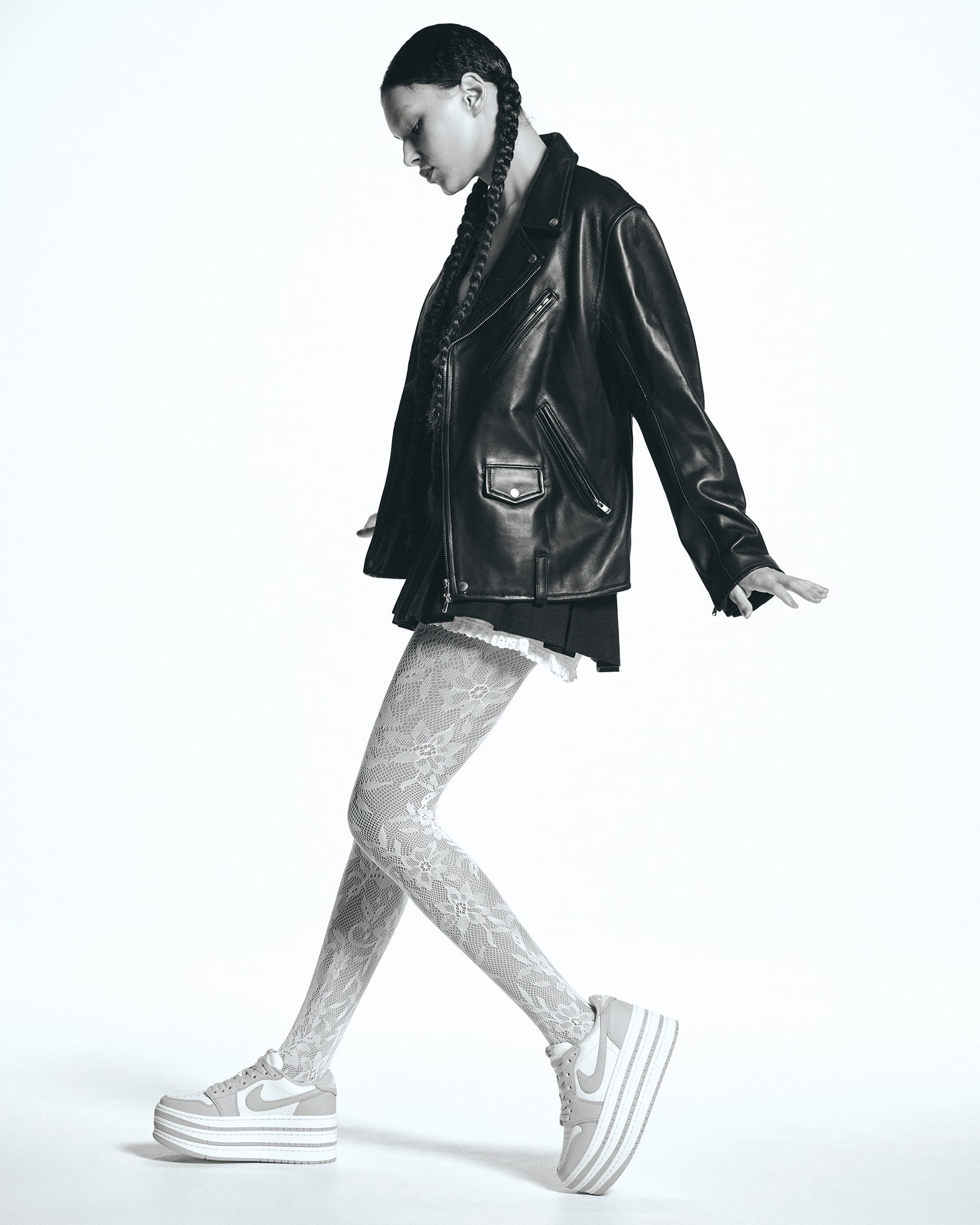 jordan-brand-wmns-air-jordan-1-triple-stack