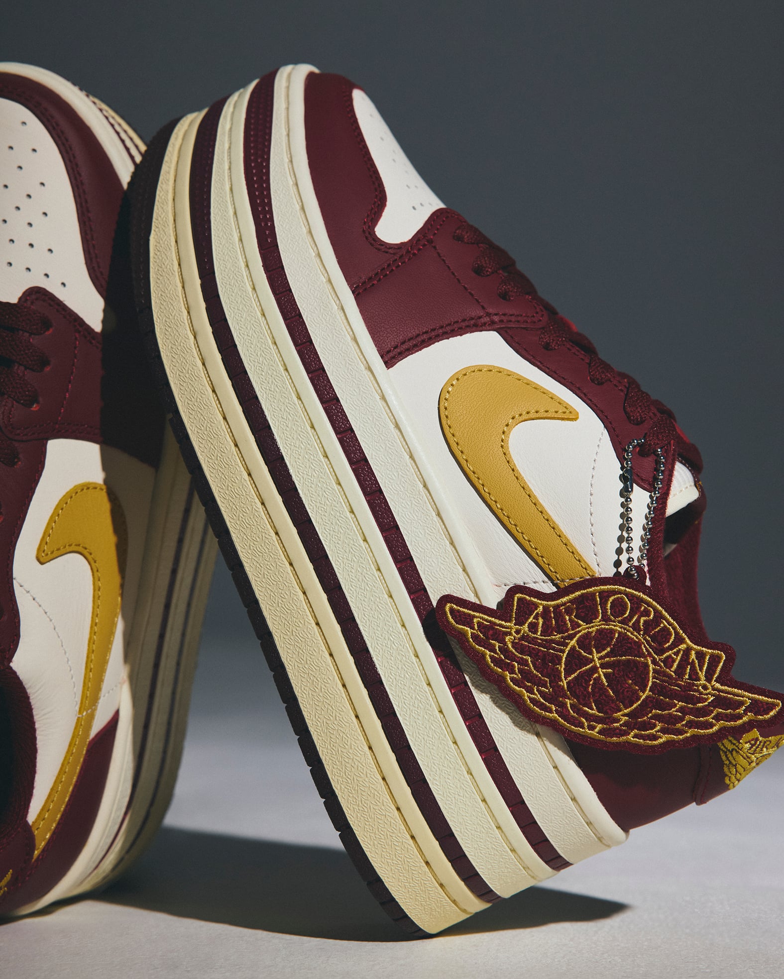 jordan-brand-wmns-air-jordan-1-triple-stack