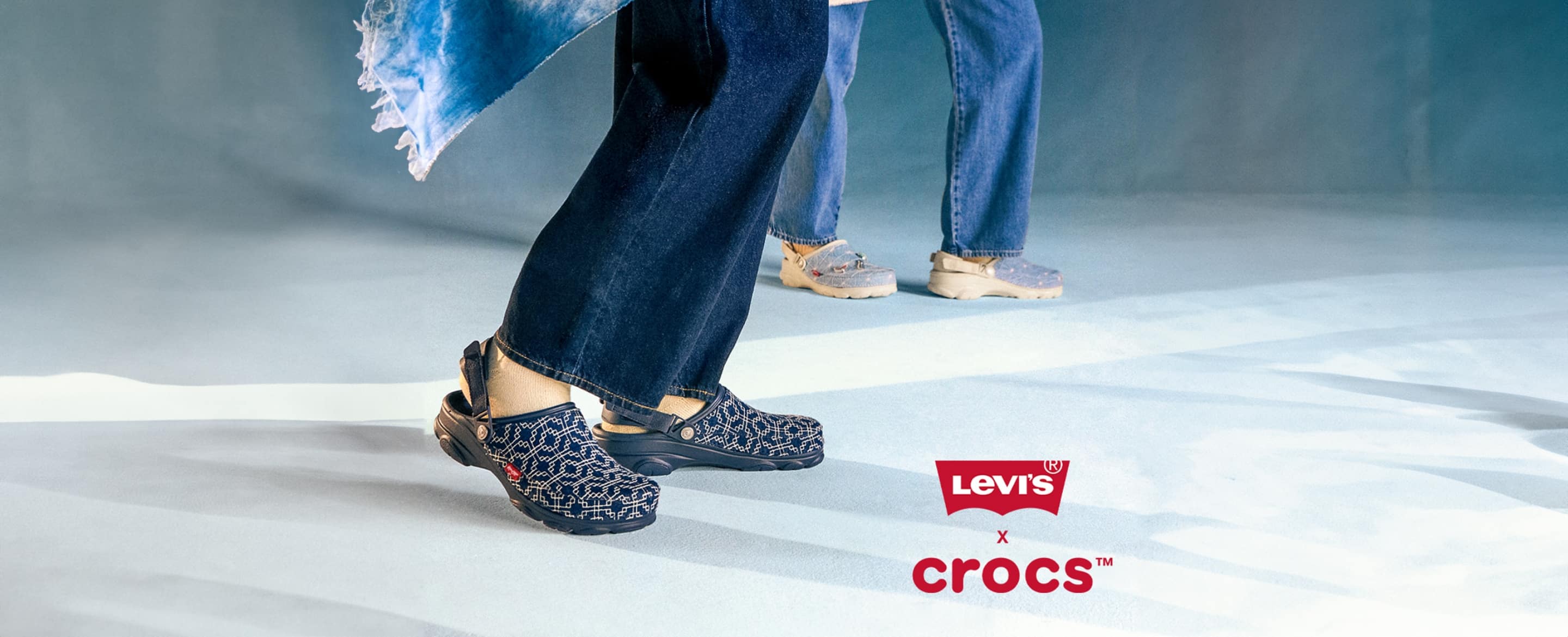 Levi's x Crocs classic clog