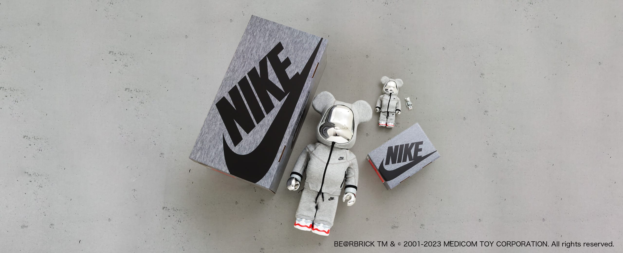 "MEDICOM TOY BE@RBRICK  NIKE TECH FLEECE N98 1000% / 100% & 400%"