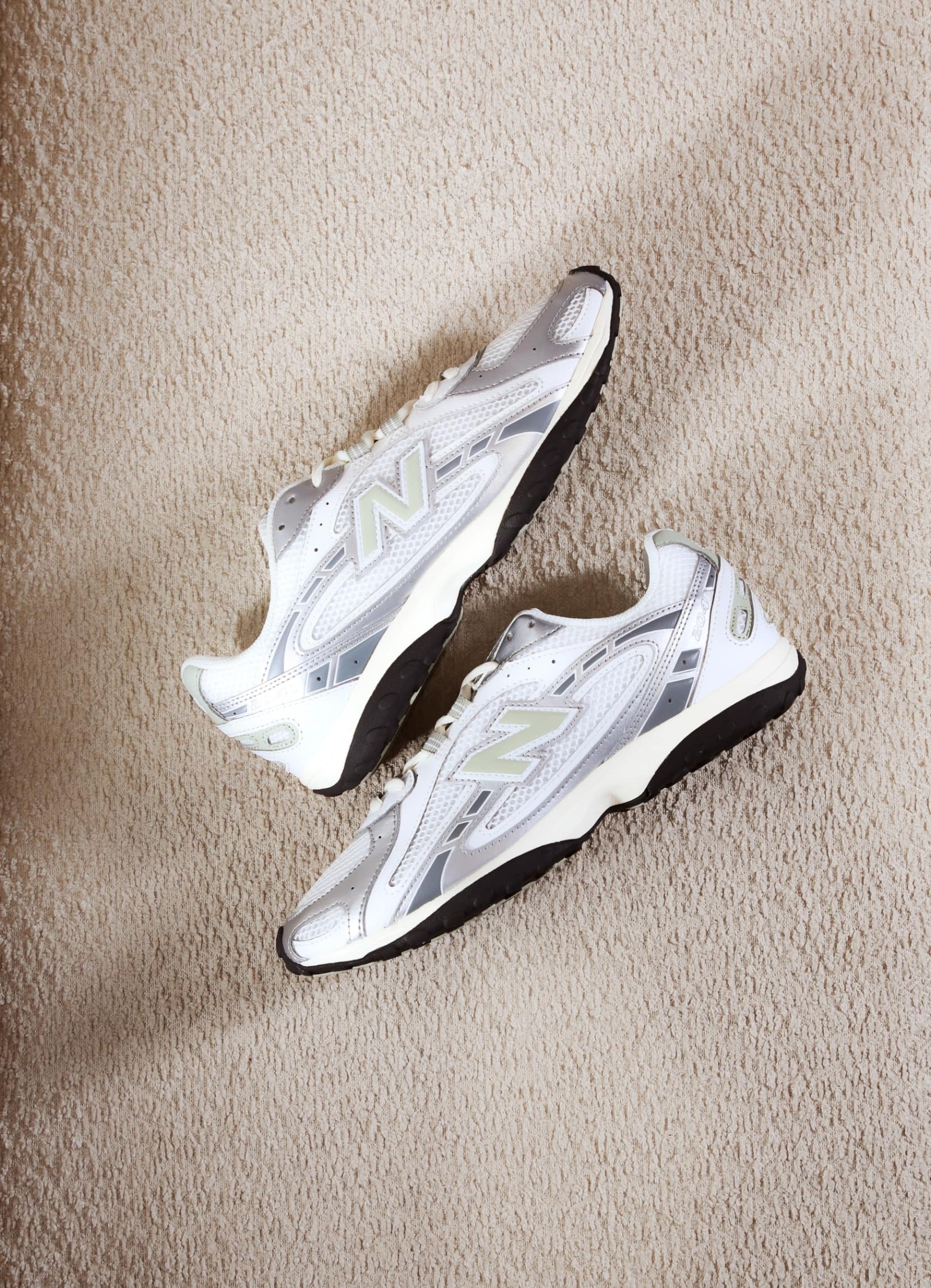 new-balance-204l_color