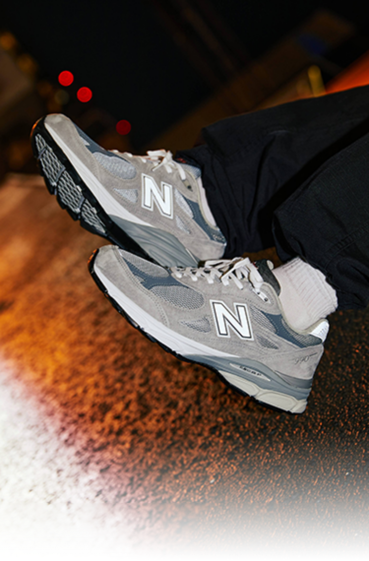 モデルシリーズ900番台New Balance　M990GY3