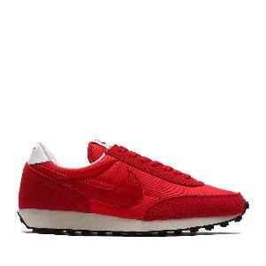 Nike Spring Valentine Collection