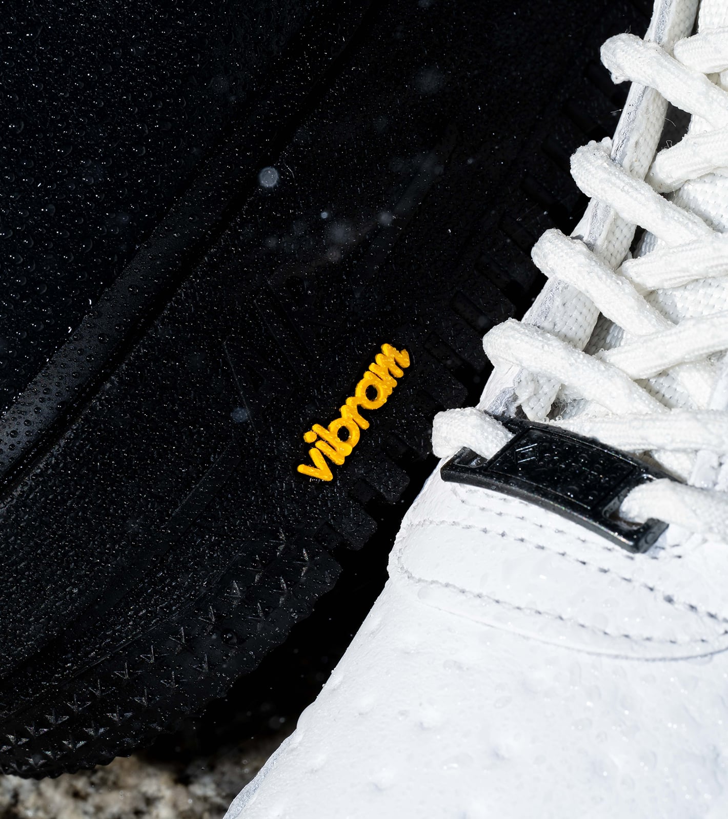 NIKE AIR FORCE 1 GTX Vibram